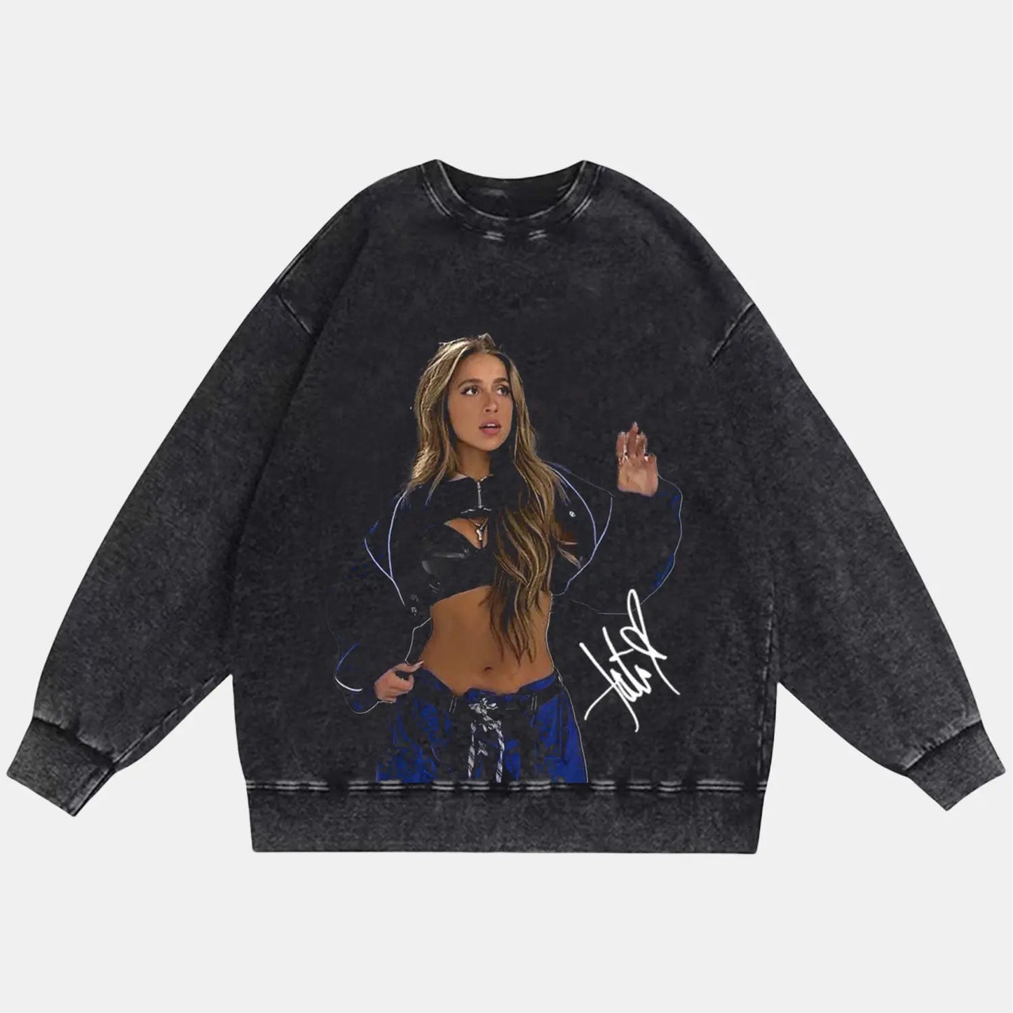 Tate McRae: Music Icon Tee V10 - Velora