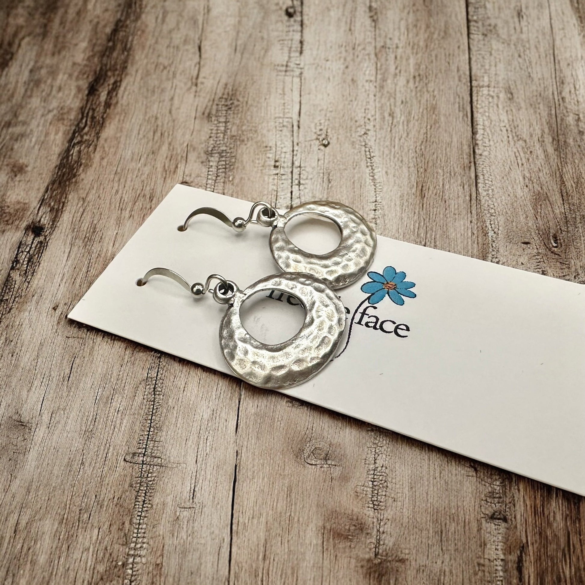 Textured Hoop Earrings - Velora Luxury Fashion