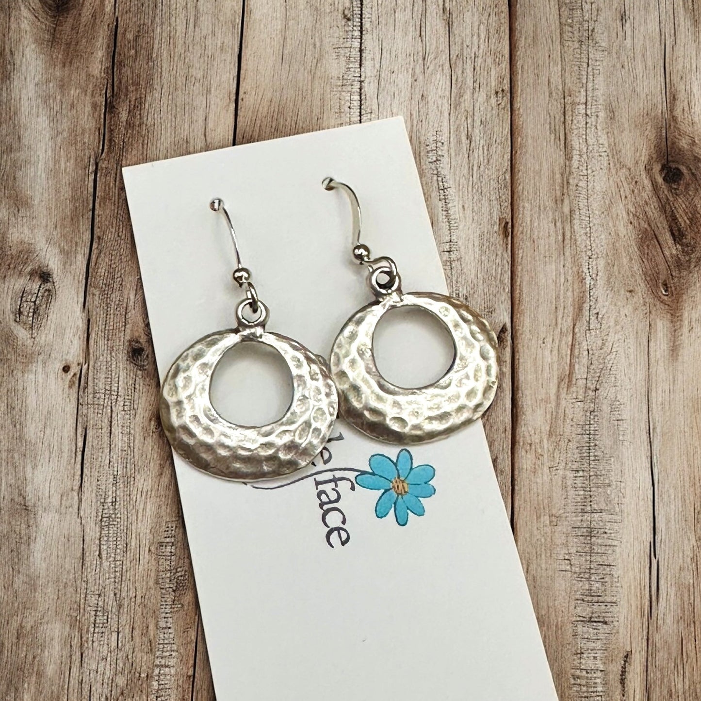 Textured Hoop Earrings - Velora Luxury Fashion