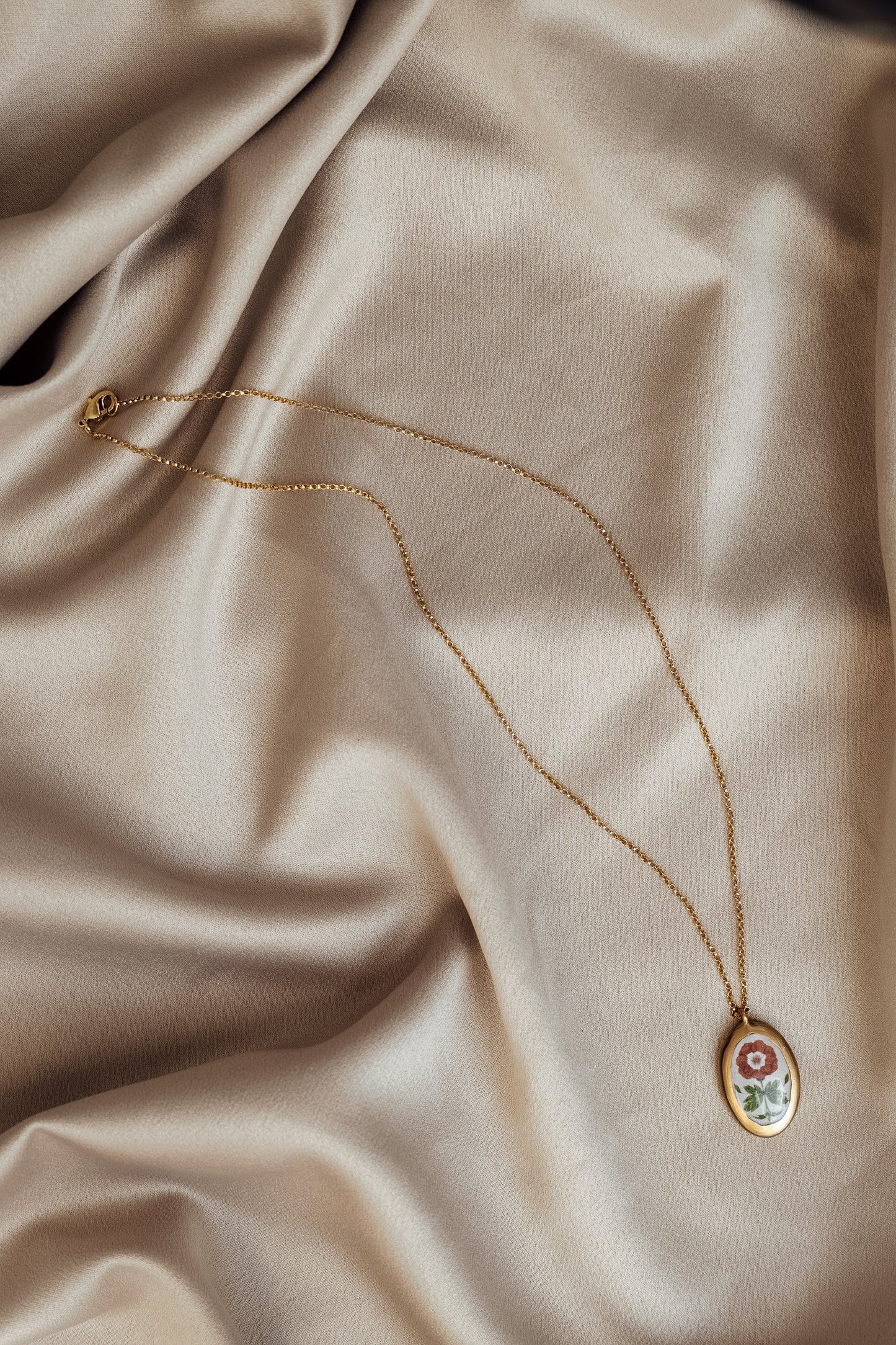 The Alina Necklace - Velora Luxury Fashion