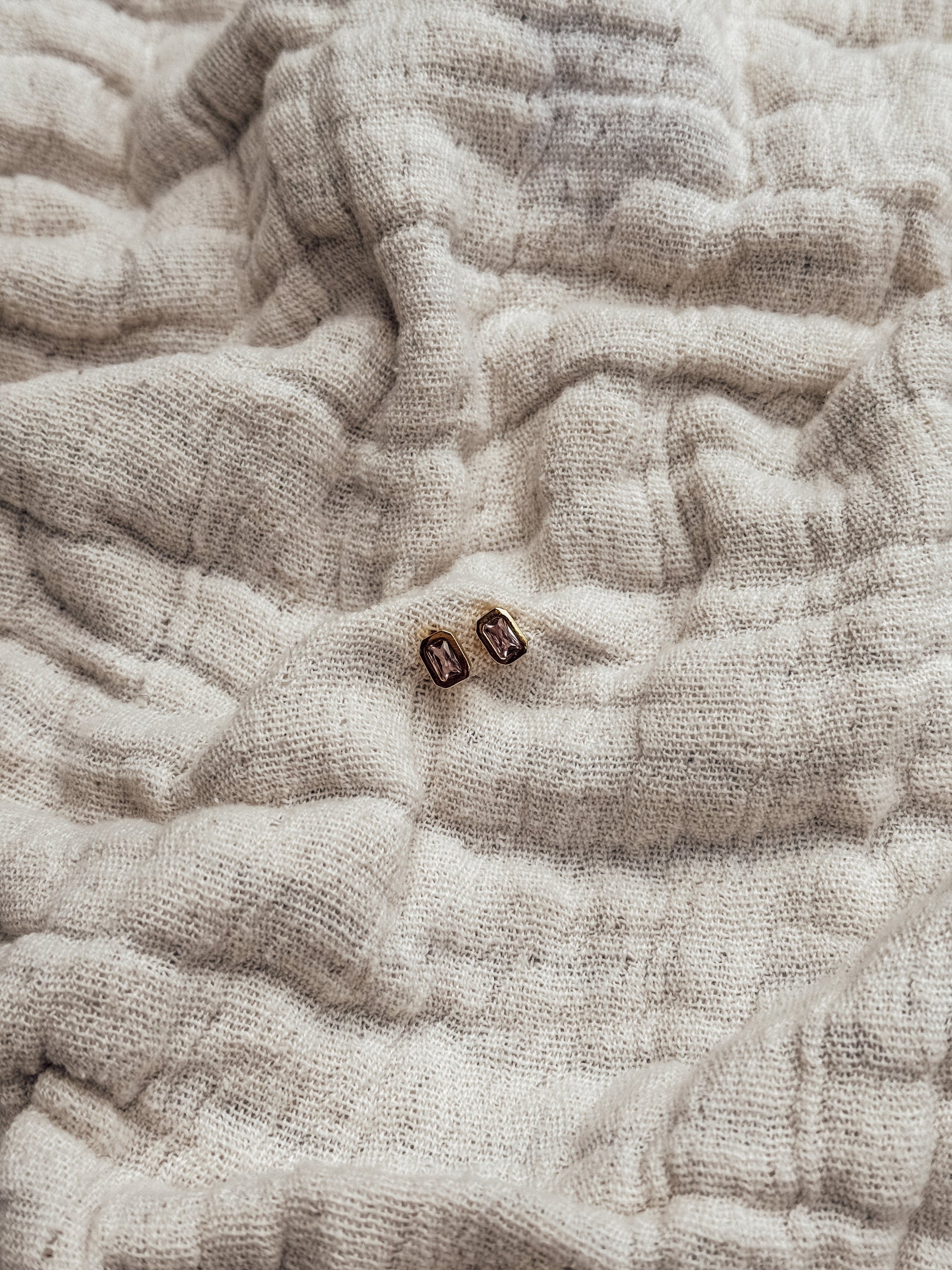 The Duncan Stud Earrings - Velora Luxury Fashion