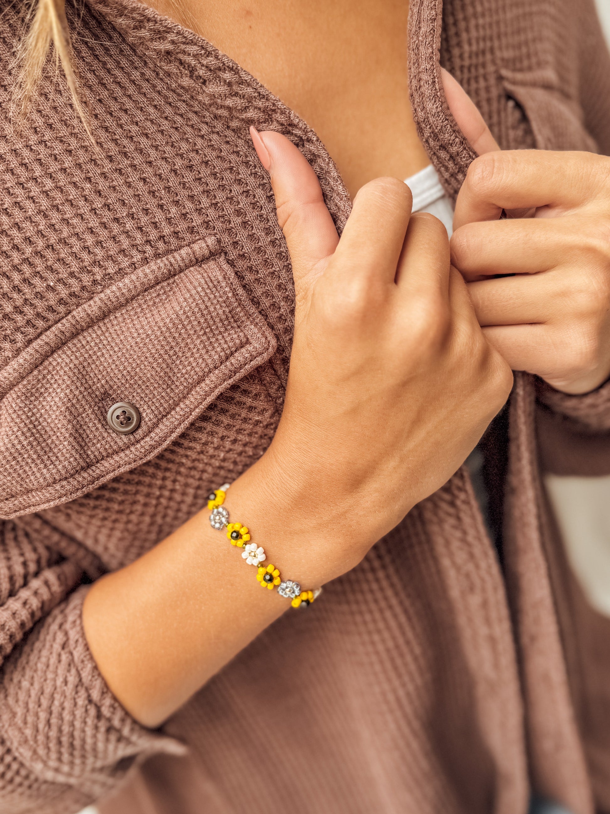 The Golden Grove Sunflower bracelets🌻 - Velora Luxury Fashion