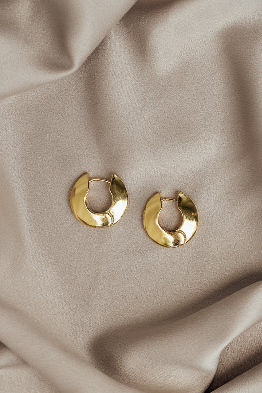 The Hattie Hoop Earrings - Velora Luxury Fashion