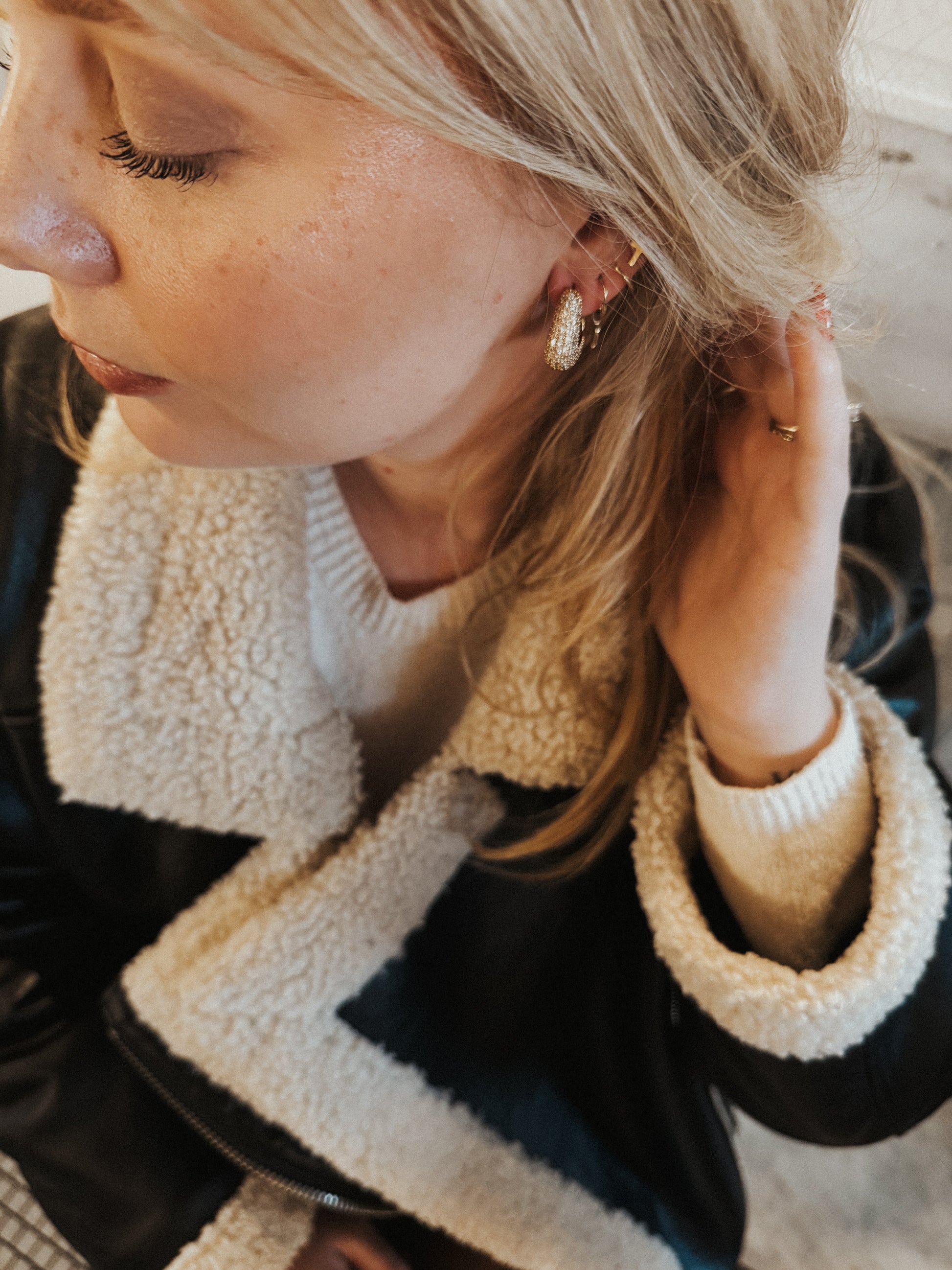 The James CZ Hoops - Velora Luxury Fashion