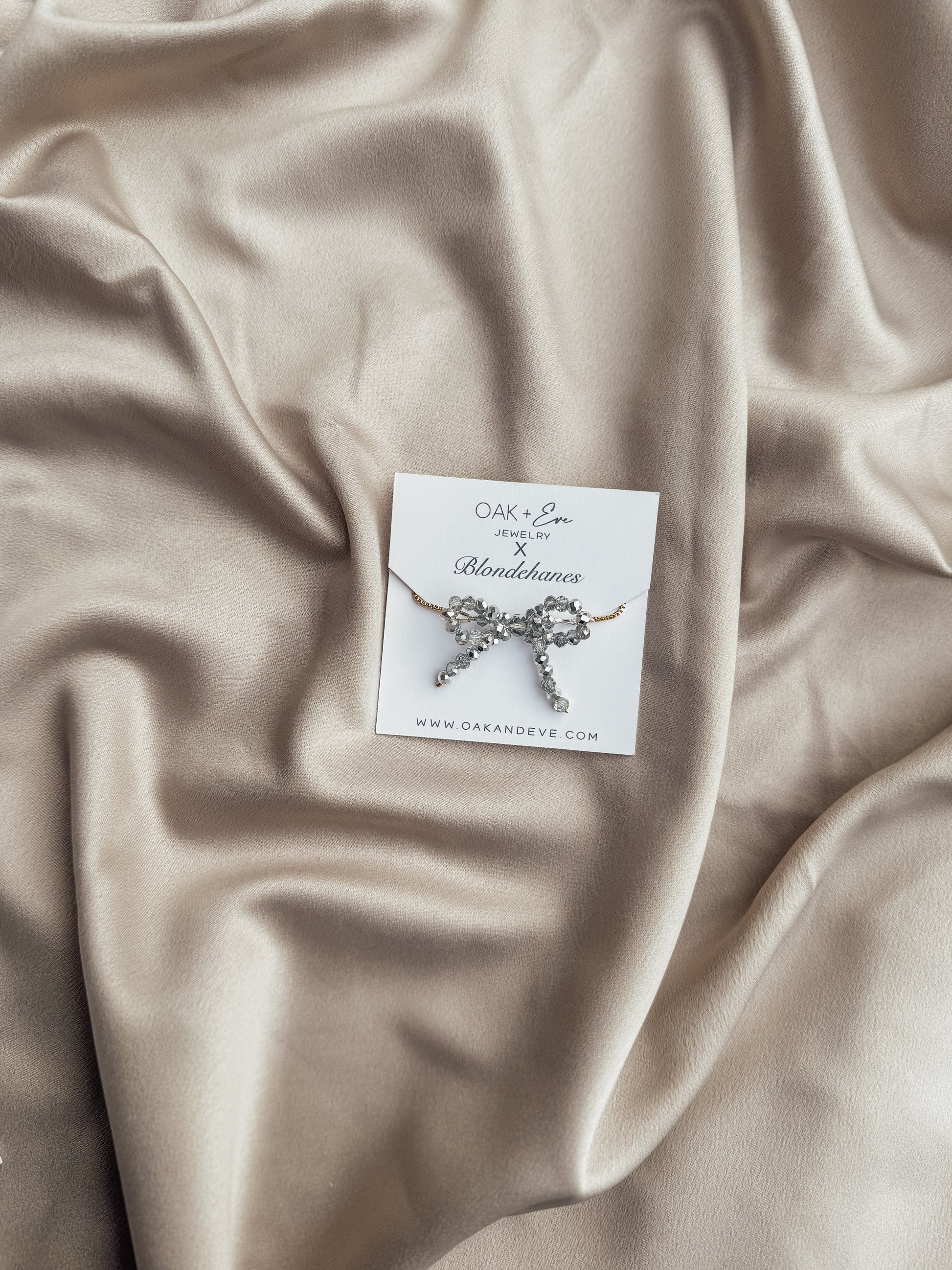 The Joy Bow Bracelet - Velora Luxury Fashion