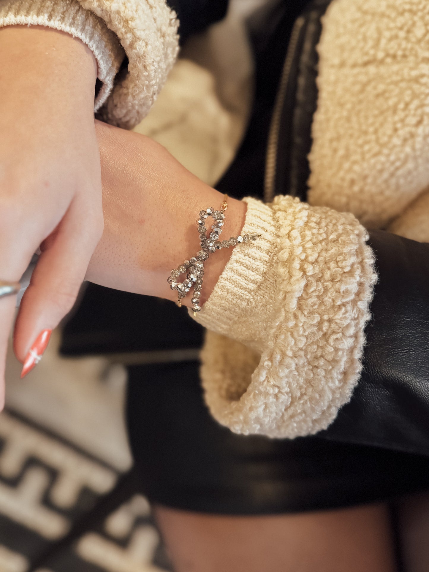 The Joy Bow Bracelet - Velora Luxury Fashion