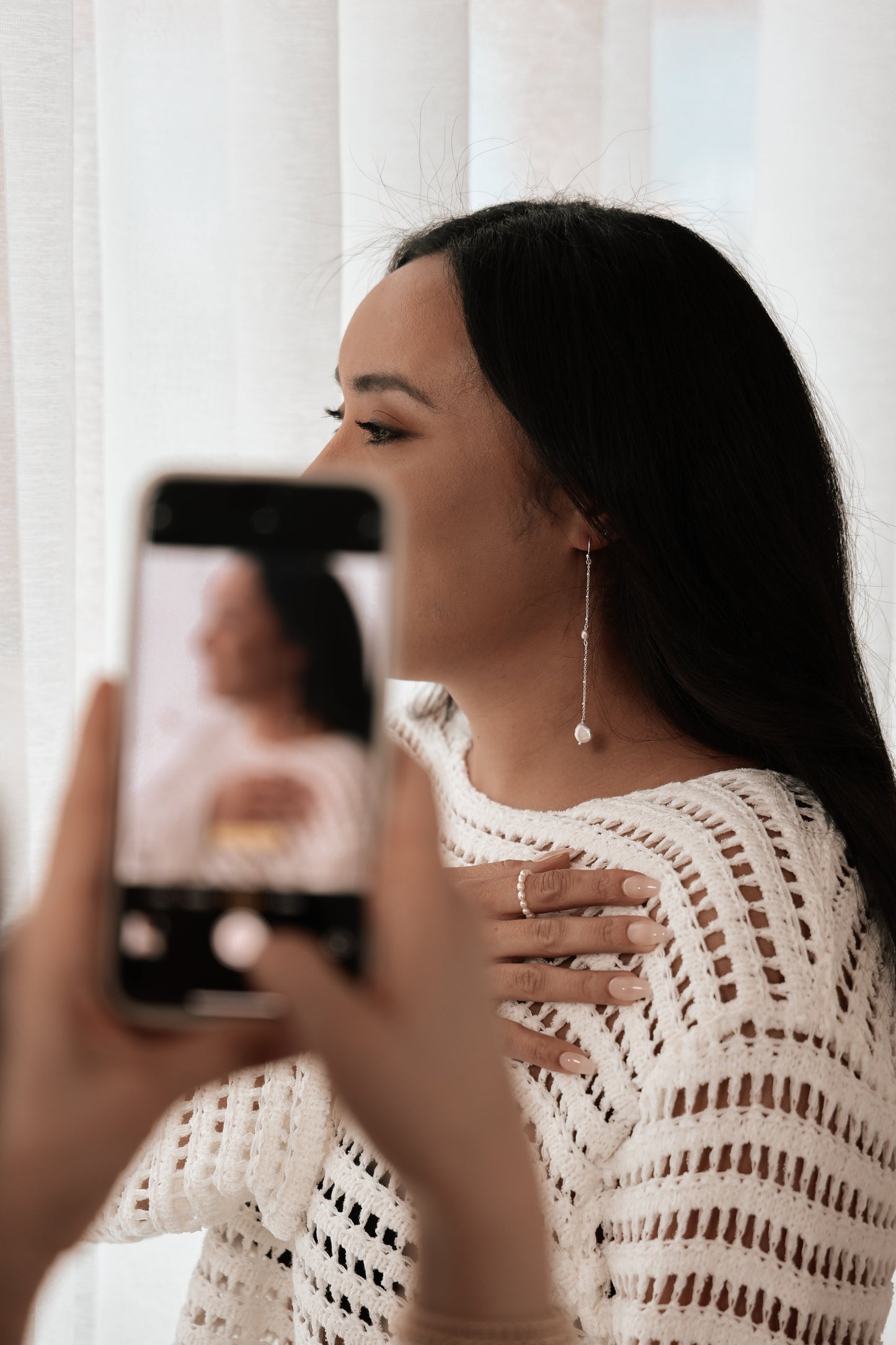 The Kate Drop Earrings - Velora Luxury Fashion