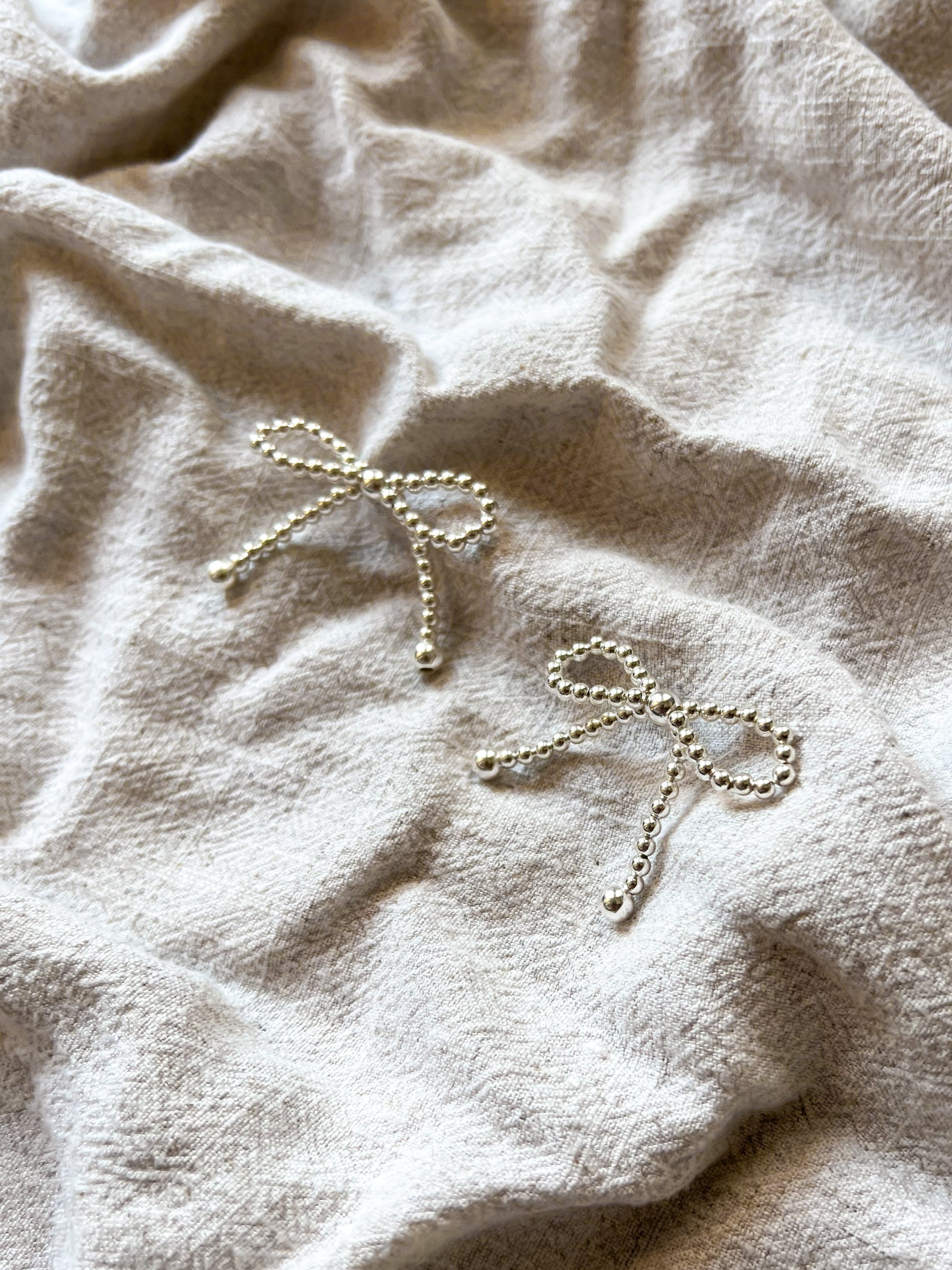 The Katie Bow Earrings - Velora Luxury Fashion