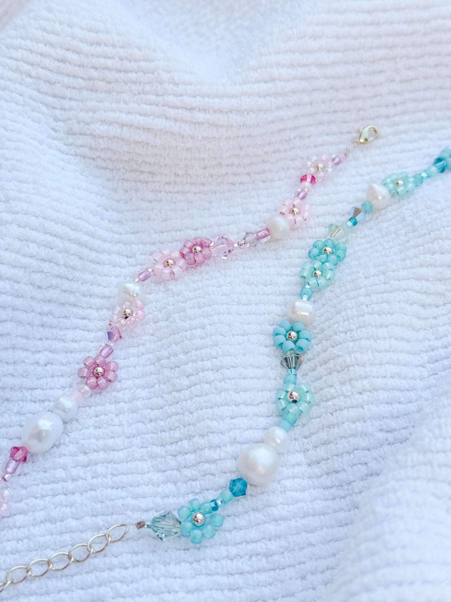 The “Lover” Daisy Bracelet & Anklet - Velora Luxury Fashion