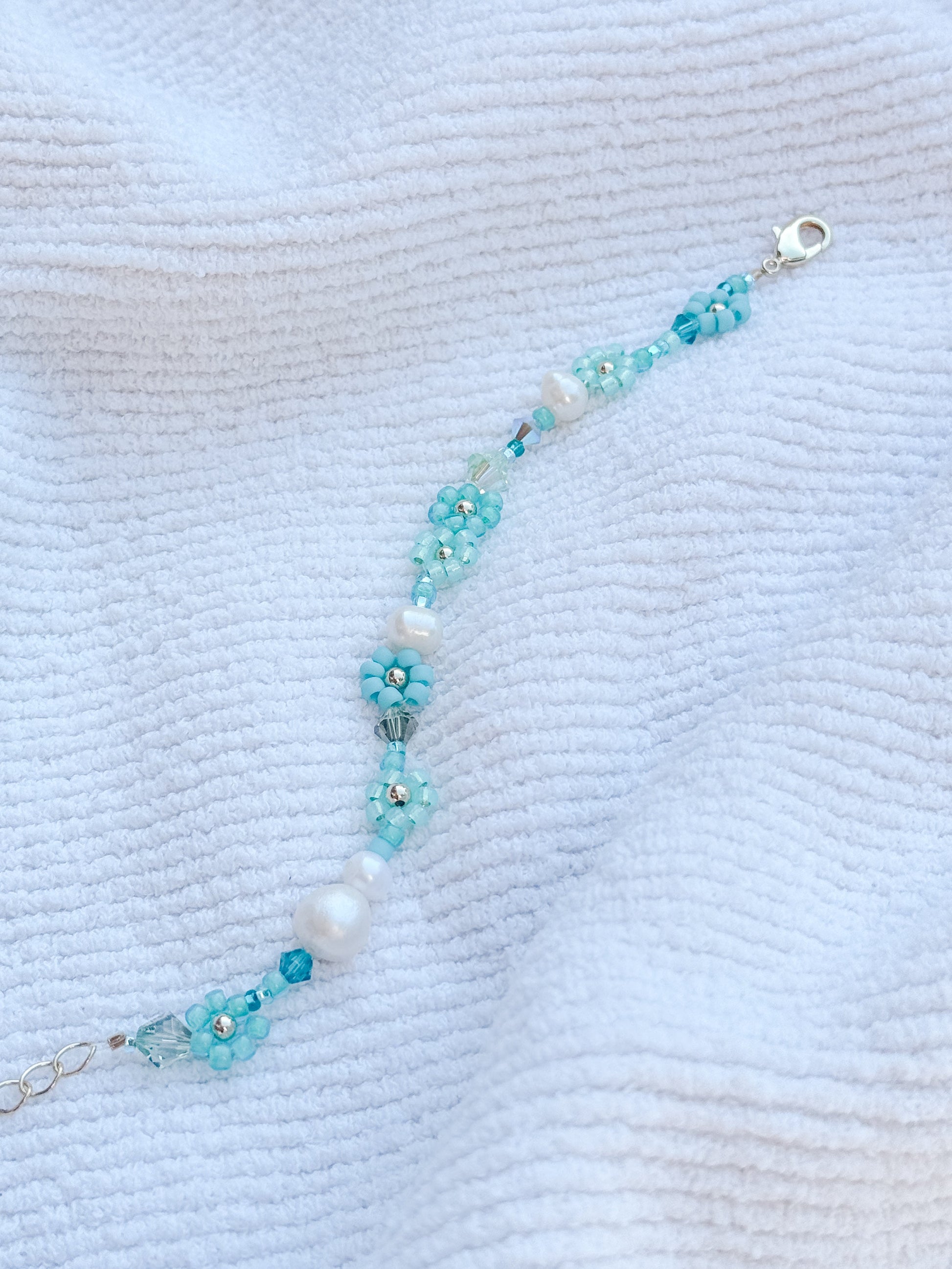 The “Lover” Daisy Bracelet & Anklet - Velora Luxury Fashion