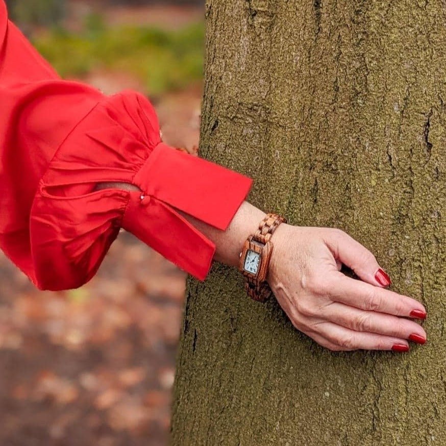The Maple: Wood Watch for Women - Velora Luxury Fashion