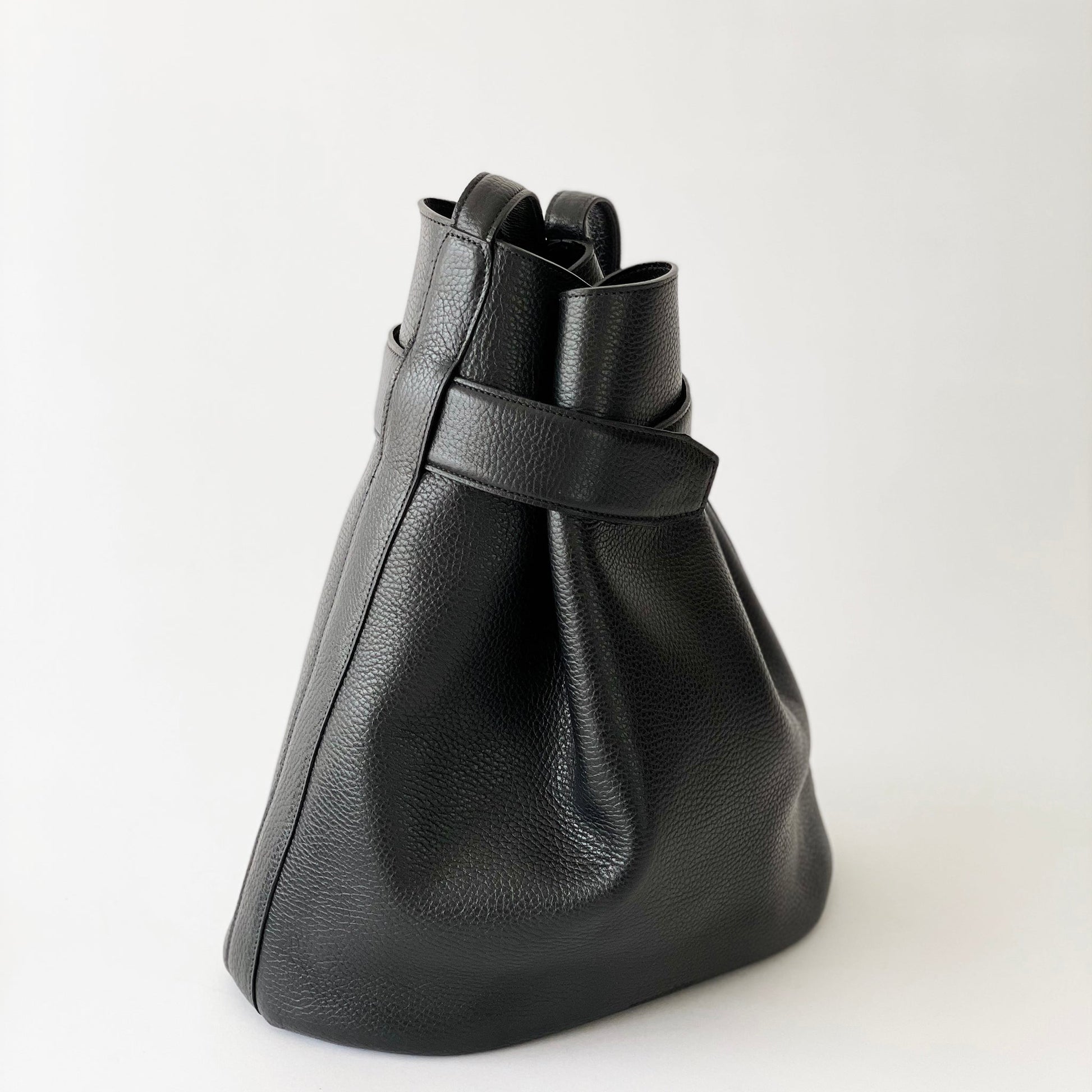 The Navona Bucket Bag in Black - Velora Luxury Fashion