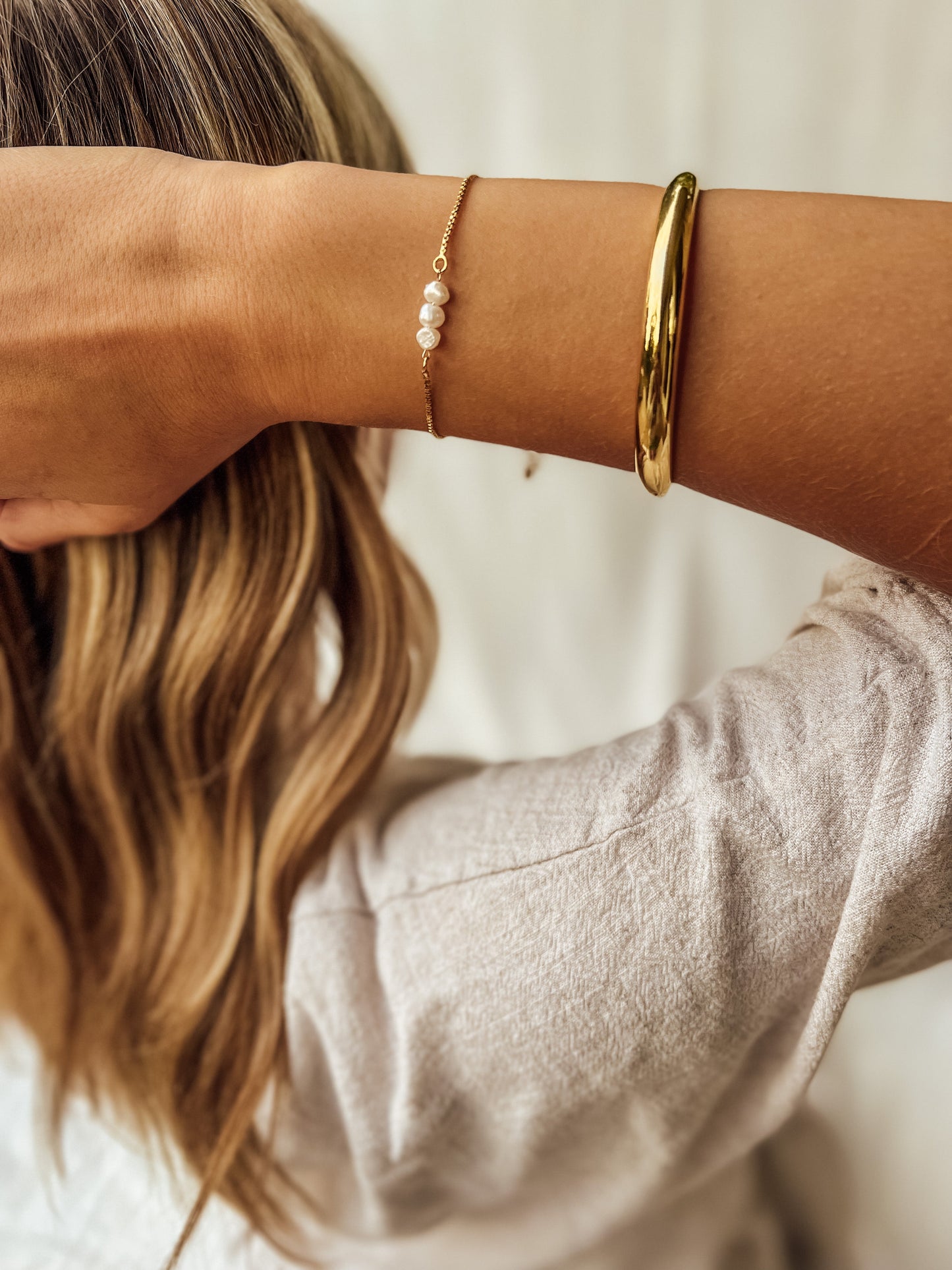 The Oak Bay Bracelet - Velora Luxury Fashion