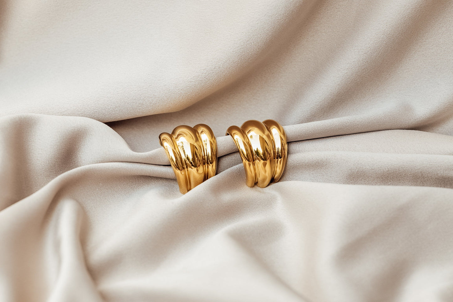 The Priscilla Earrings - Velora Luxury Fashion