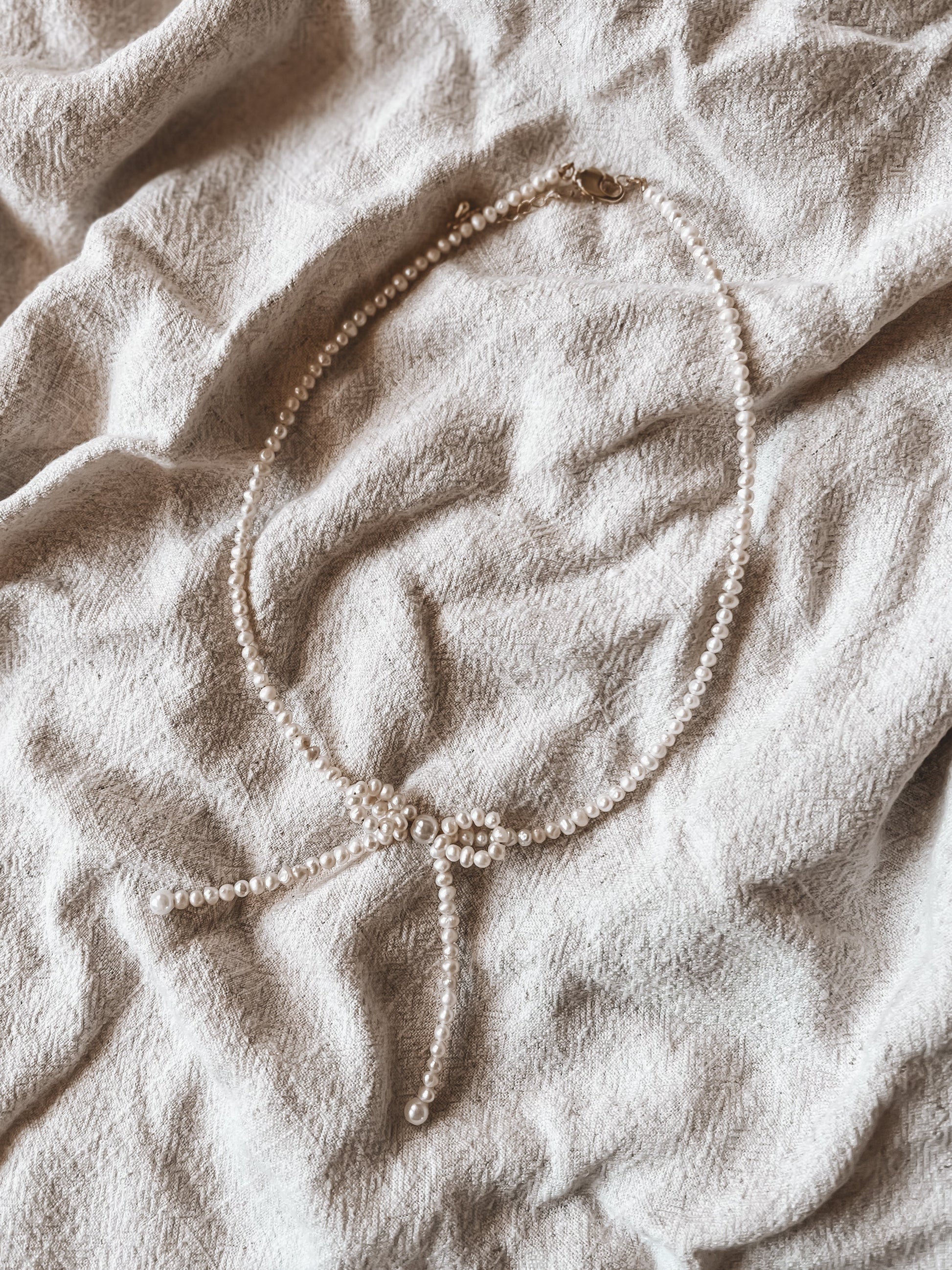 The Rayna Bow Necklace - Velora Luxury Fashion