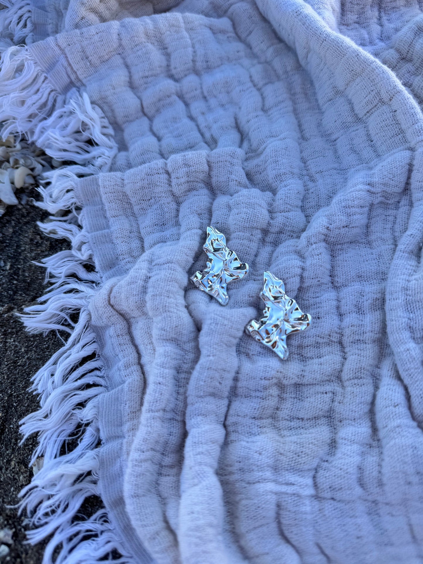 The River Studs In Gold And Silver - Velora Luxury Fashion