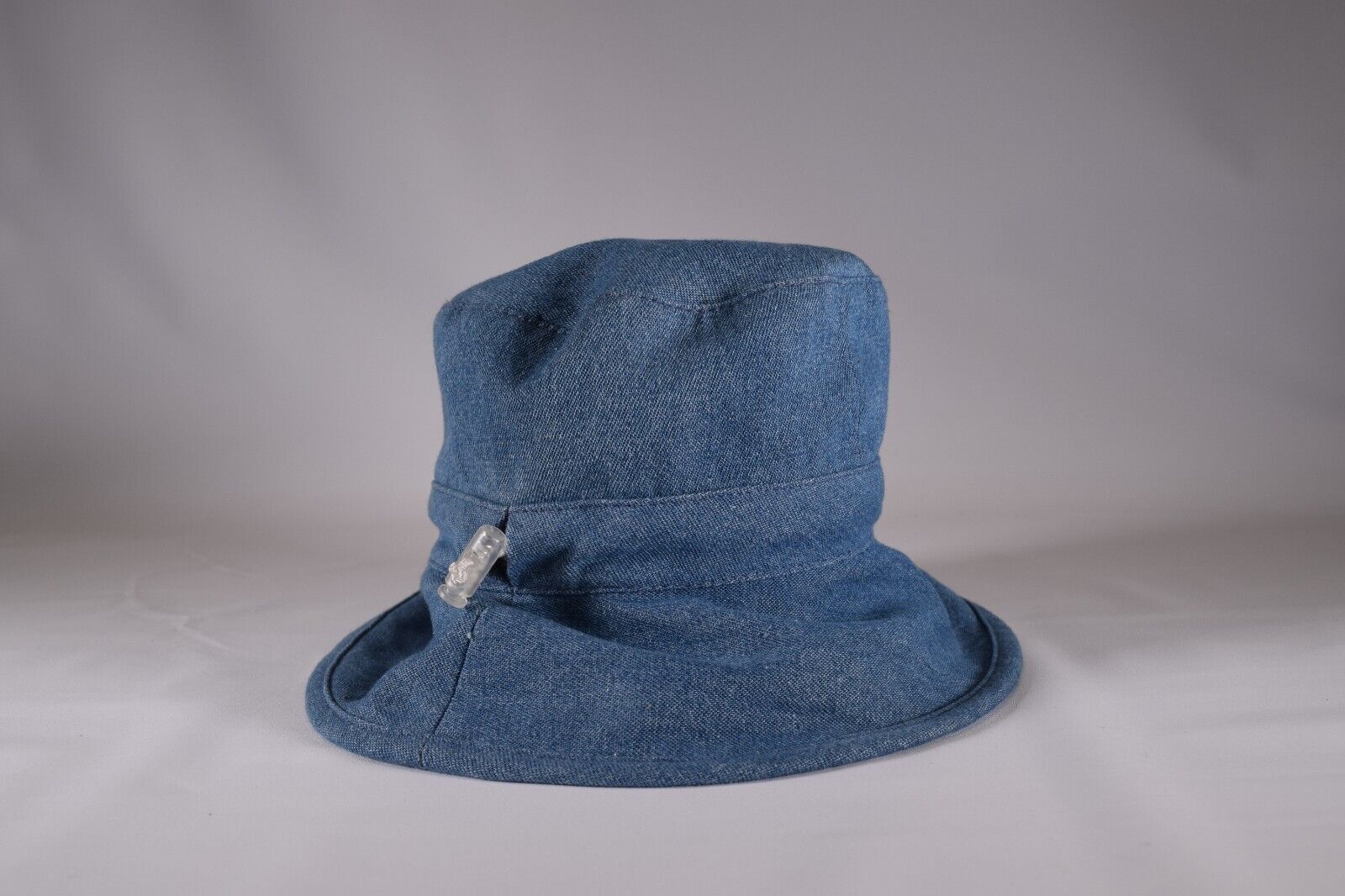 Tilley Kids Adjustable & Reversible Bucket Hat - Velora Luxury Fashion