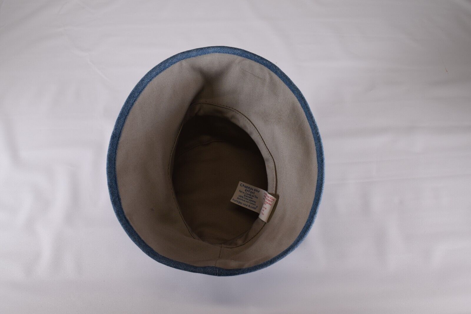 Tilley Kids Adjustable & Reversible Bucket Hat - Velora Luxury Fashion