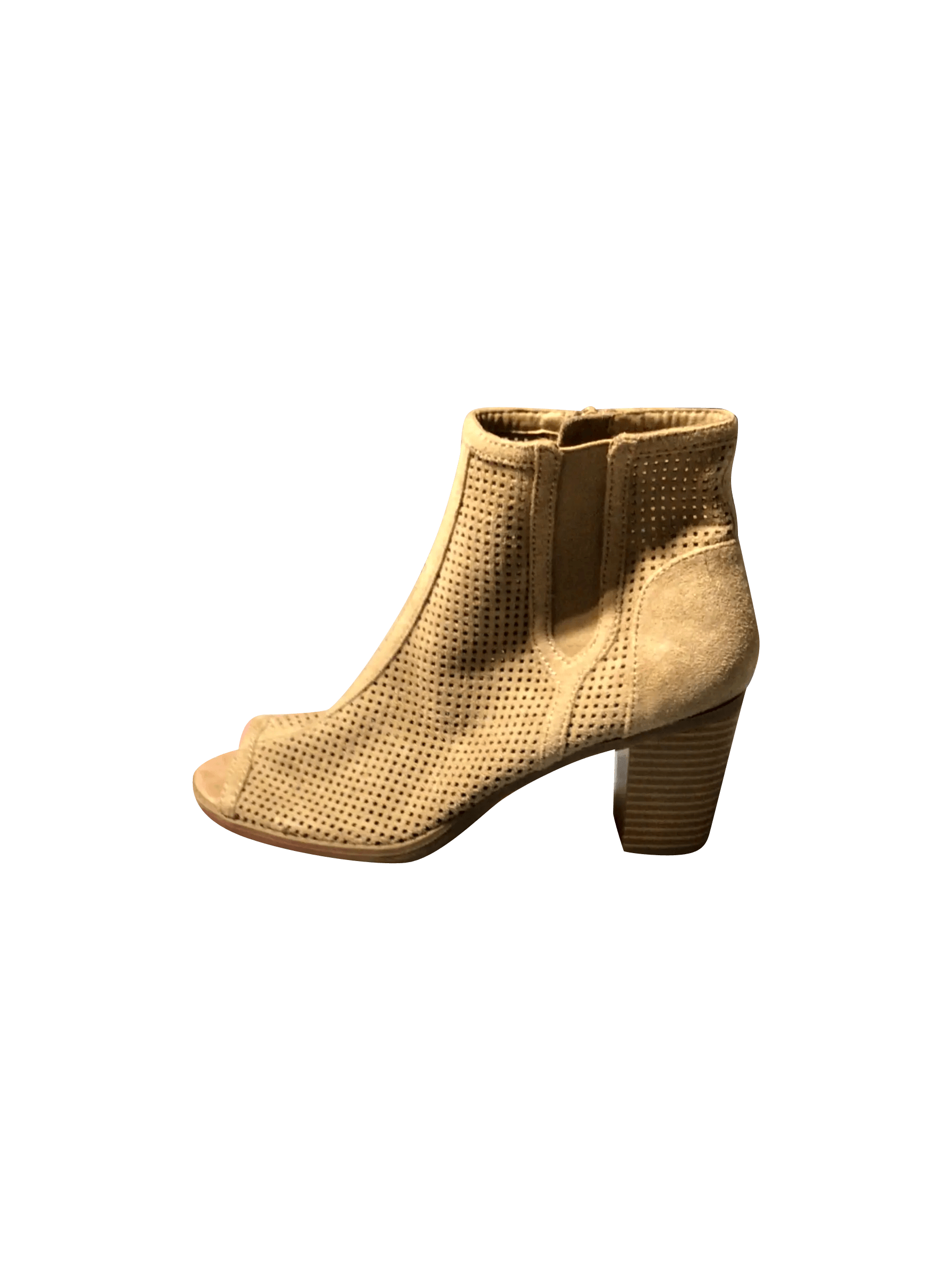 UNBRANDED Heels in Brown  -  7.5 Koop