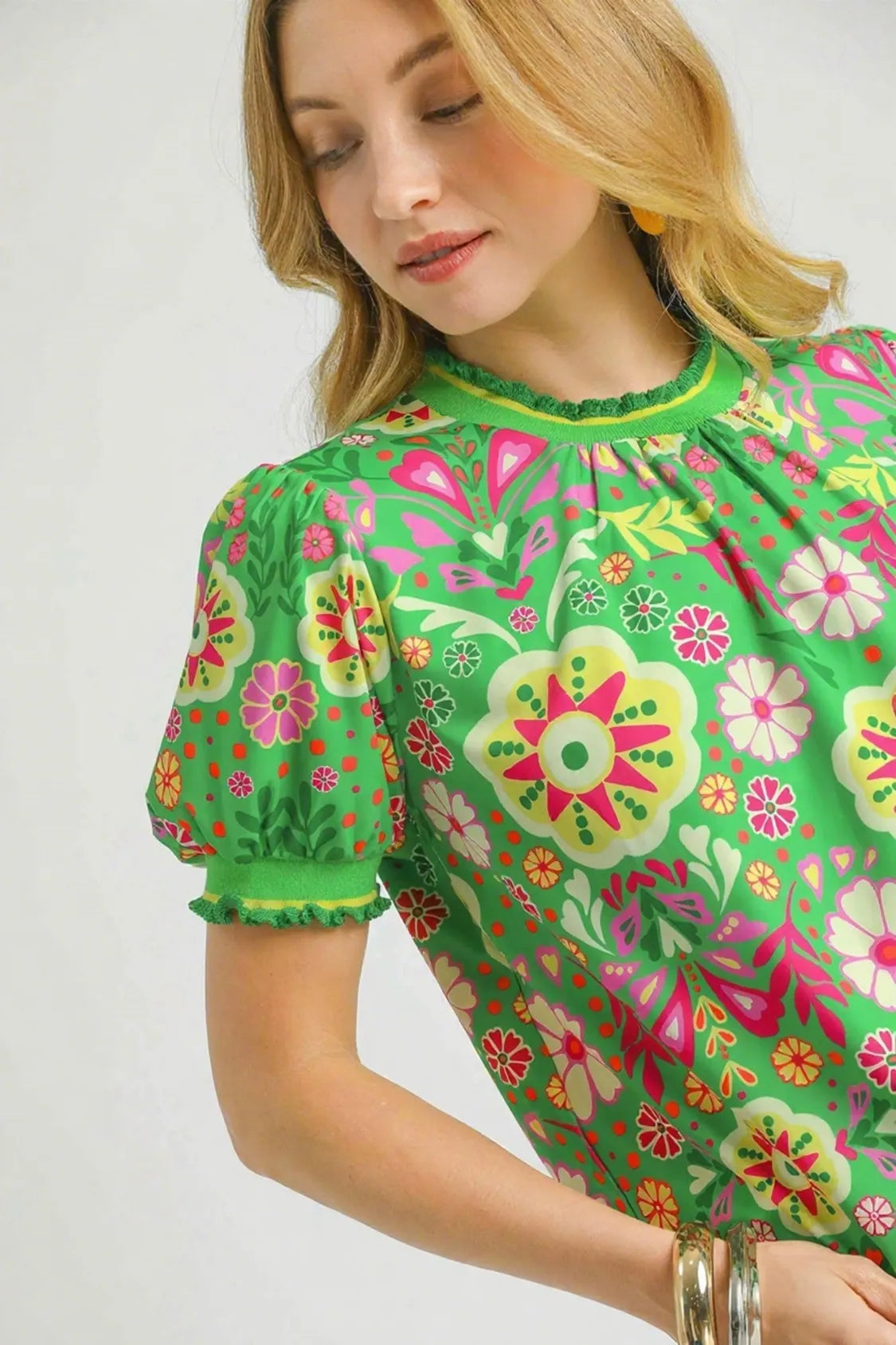 Umgee Retro Floral Puff Sleeve Top - Velora Luxury Fashion