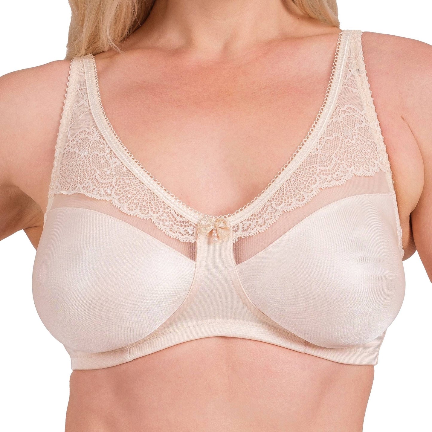 Wireless Full-Coverage Lace Bra – Lightweight, Breathable & Soft Support for Daily Comfort (White, Black, Skin) - Velora