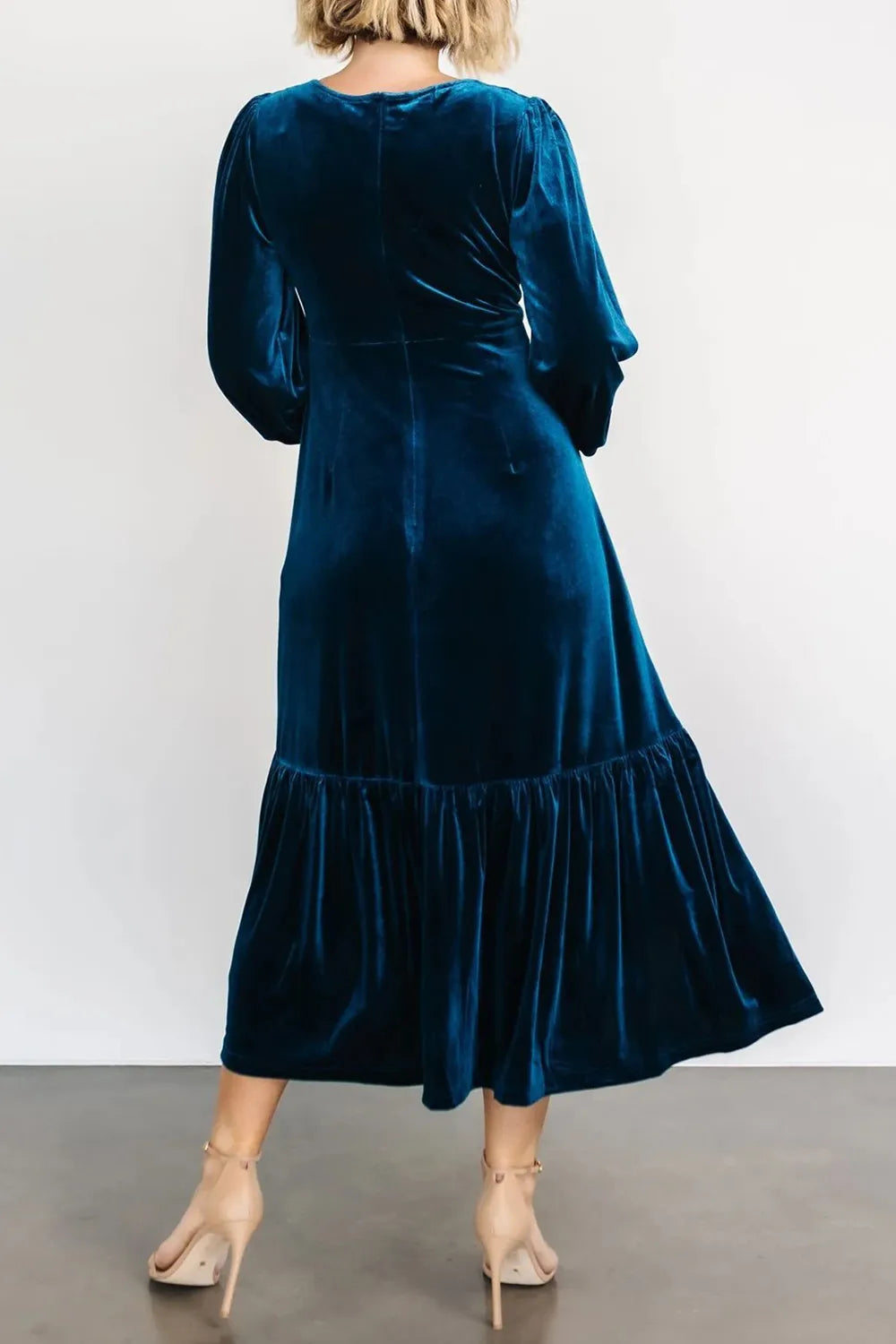 V-Neck Long Sleeve Midi Velvet Dress - Velora Luxury Fashion