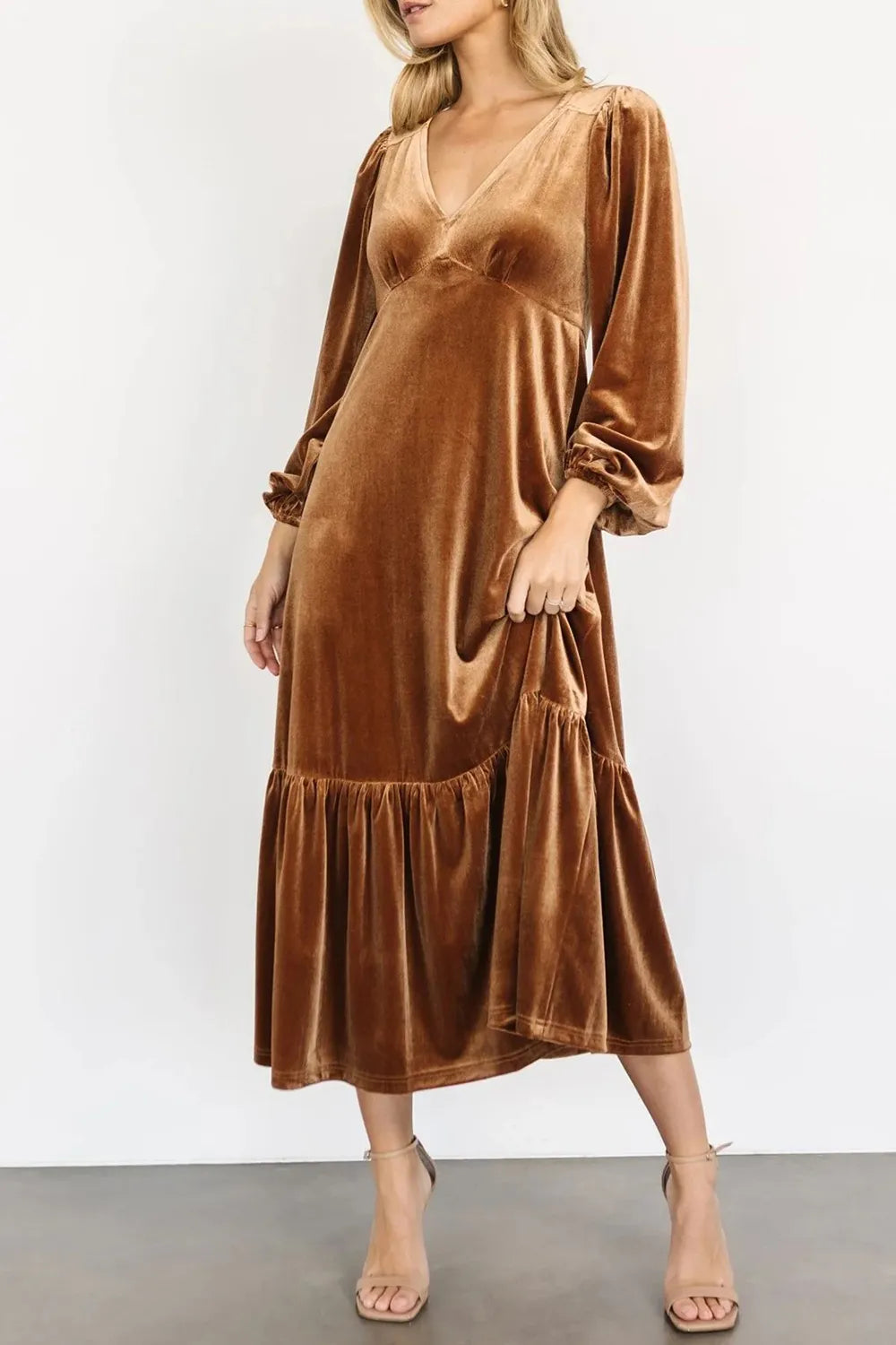 V-Neck Long Sleeve Midi Velvet Dress - Velora Luxury Fashion