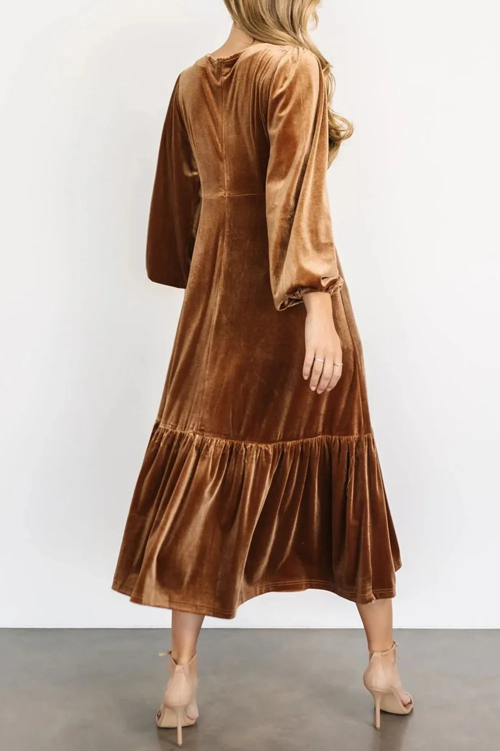 V-Neck Long Sleeve Midi Velvet Dress - Velora Luxury Fashion