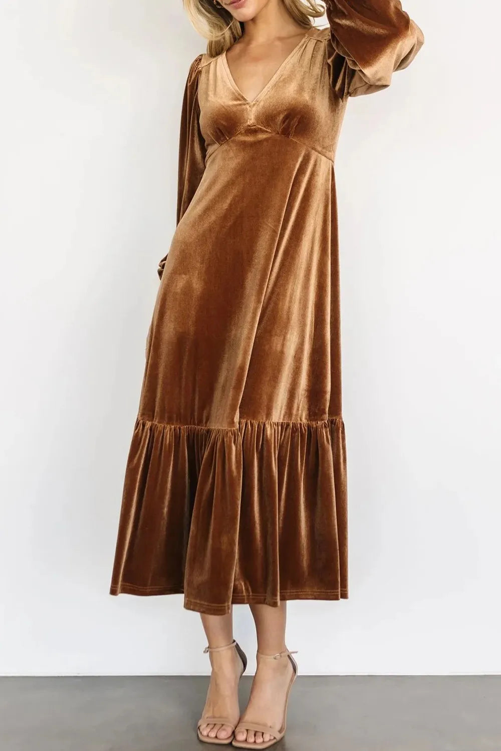 V-Neck Long Sleeve Midi Velvet Dress - Velora Luxury Fashion