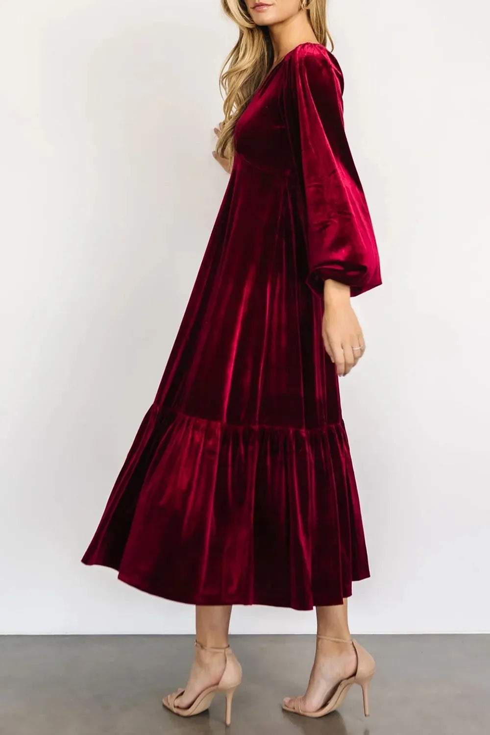 V-Neck Long Sleeve Midi Velvet Dress - Velora Luxury Fashion