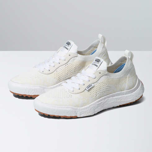 UA UltraRange VR3 VN0A4BXBW001 - Velora