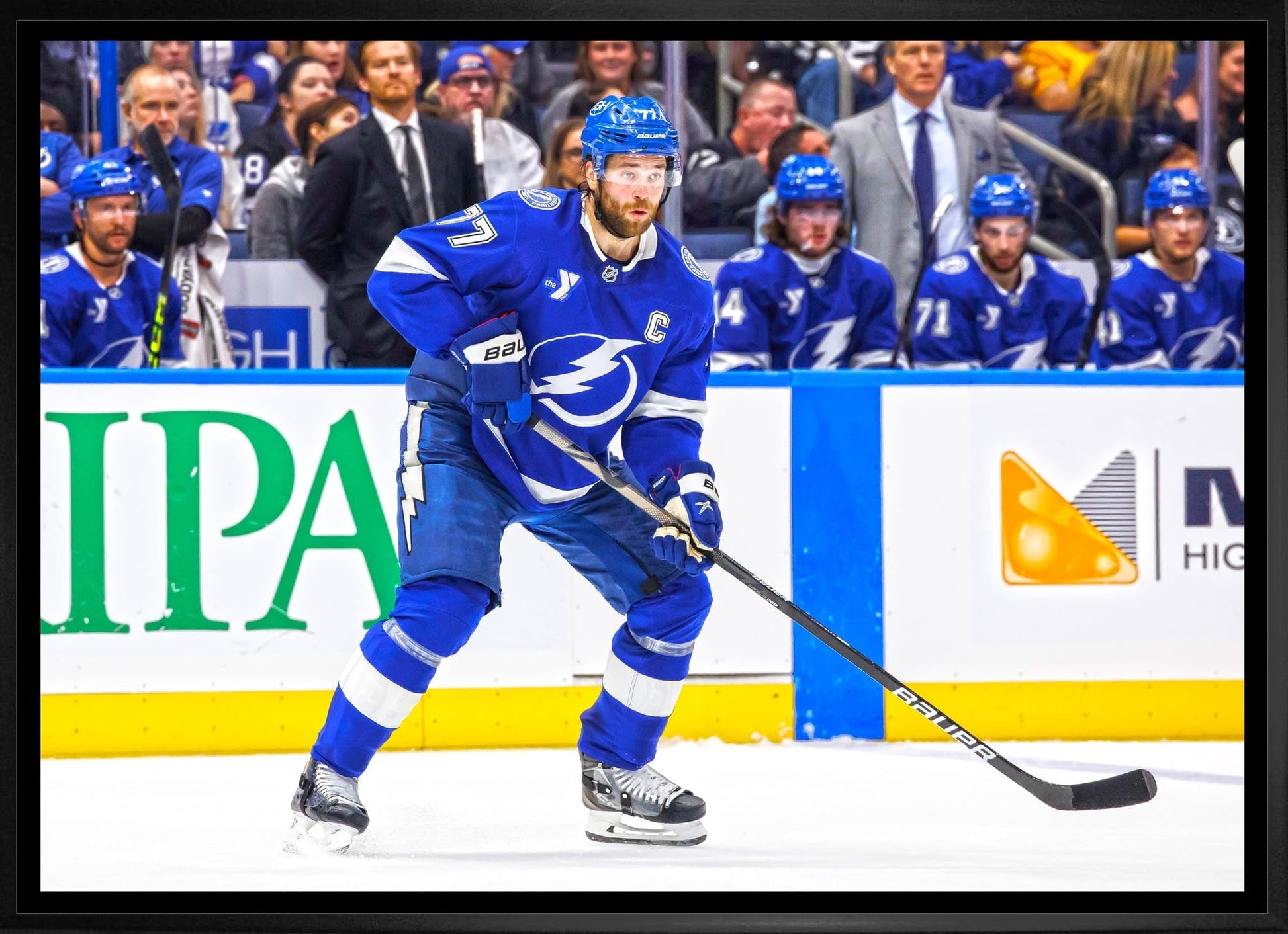 Victor Hedman 20x29 Framed Canvas Tampa Bay Lightning - Velora Luxury Fashion