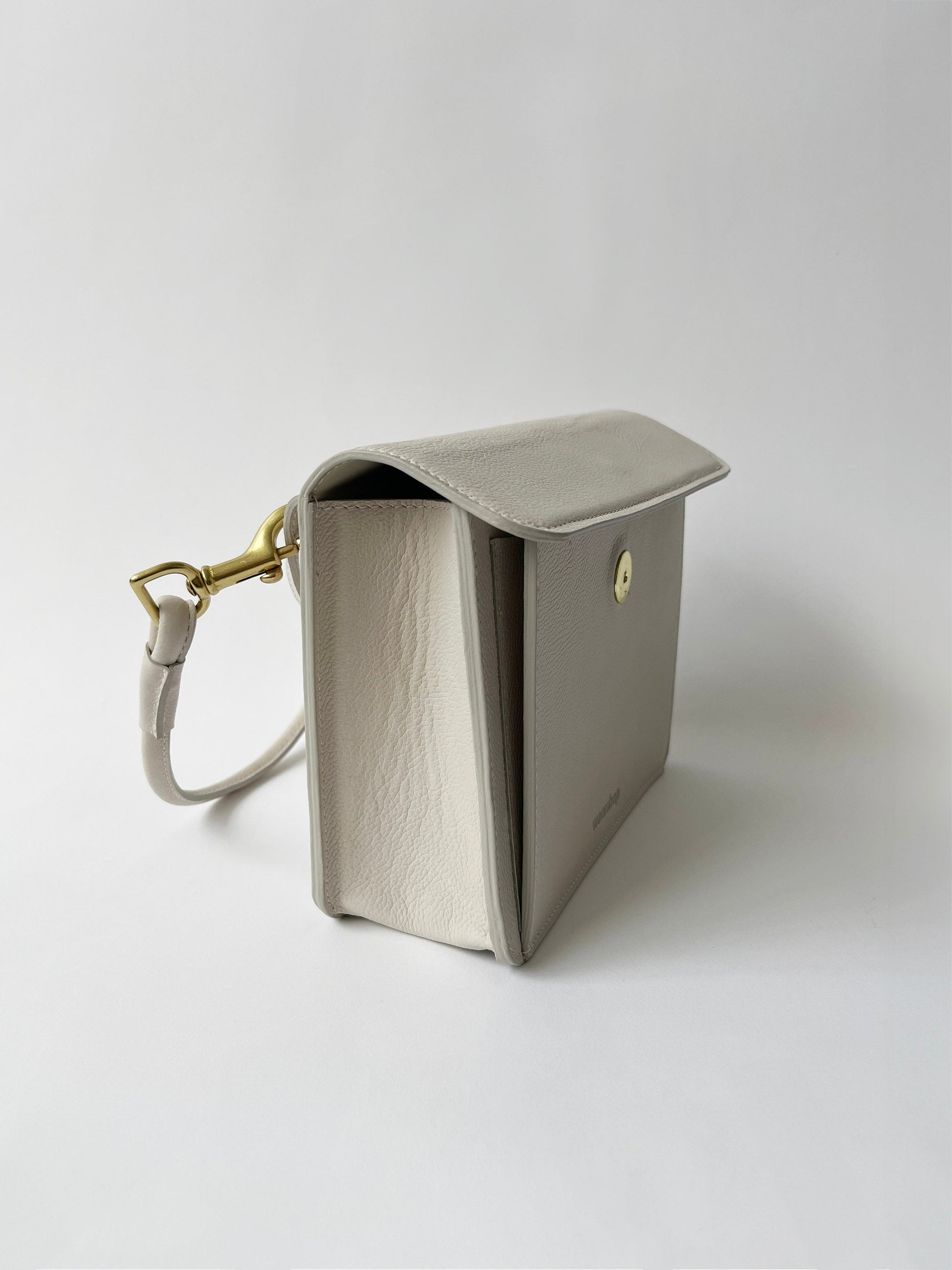 Vietta Piccola White - Velora Luxury Fashion