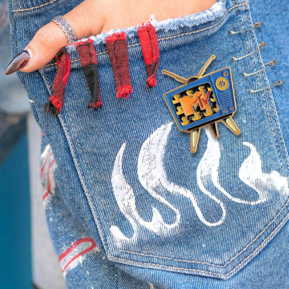 Vintage MTV TV Set | Collectible Pin - Velora