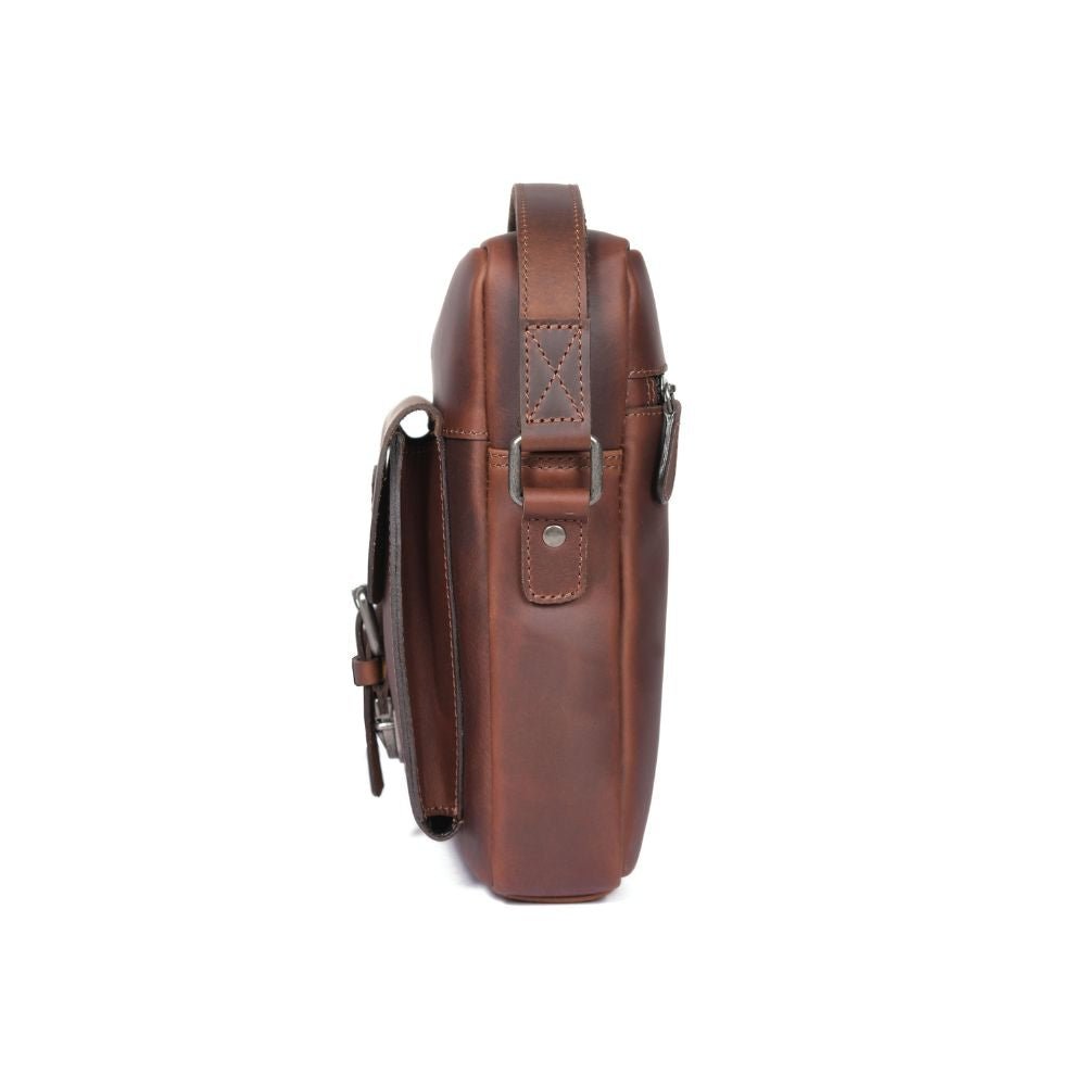 Voyager Leather Messenger Bag - Velora Luxury Fashion