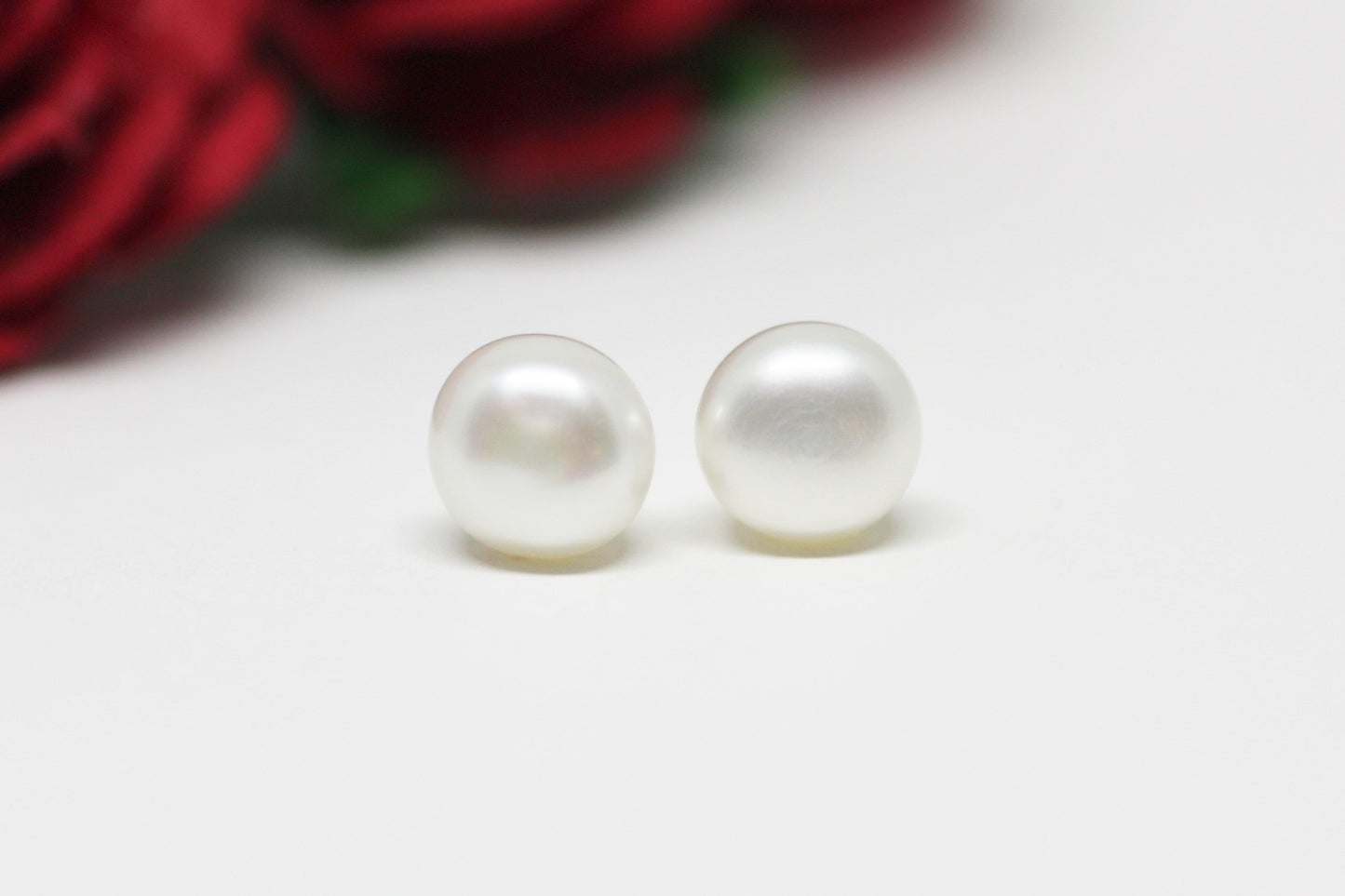 White Pearl Stud Earrings 5mm - Velora Luxury Fashion