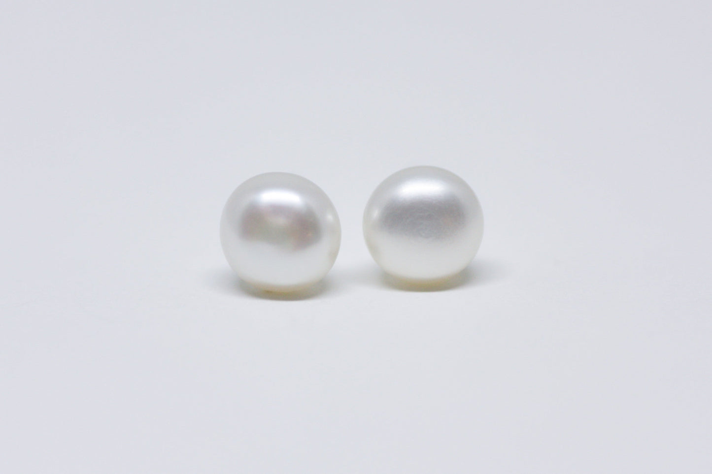 White Pearl Stud Earrings 5mm - Velora Luxury Fashion