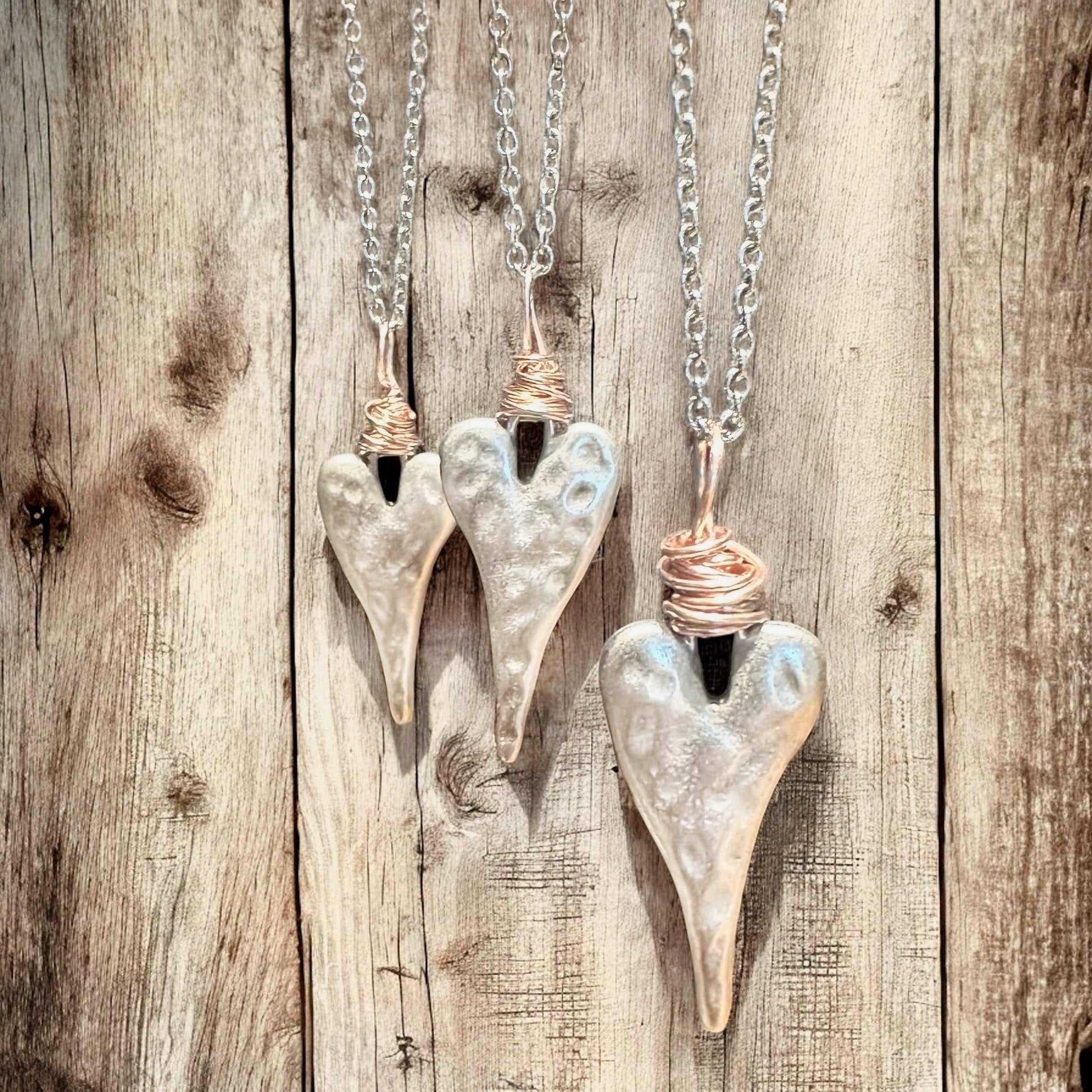 Wire Wrapped Heart Necklace - Velora Luxury Fashion