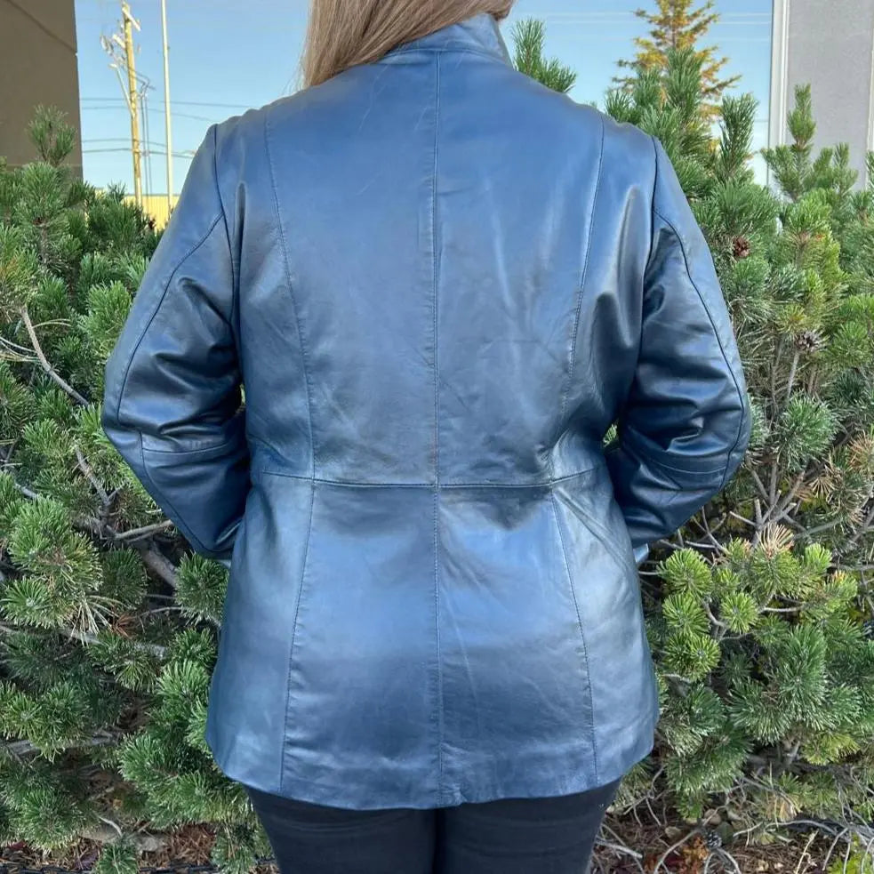 Women's Lamb Leather Jacket with Zipper and Dual Pockets - Velora Luxury Fashion