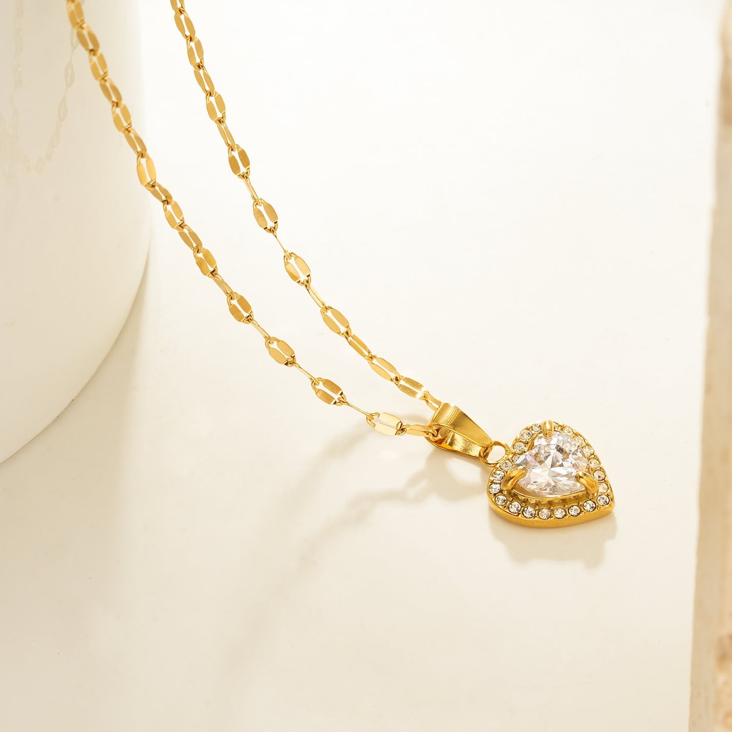 ZITA Gold: Gucci-Style Dainty Chain Necklace with Sparkling Petit Pavé Heart Pendant - Velora Luxury Fashion