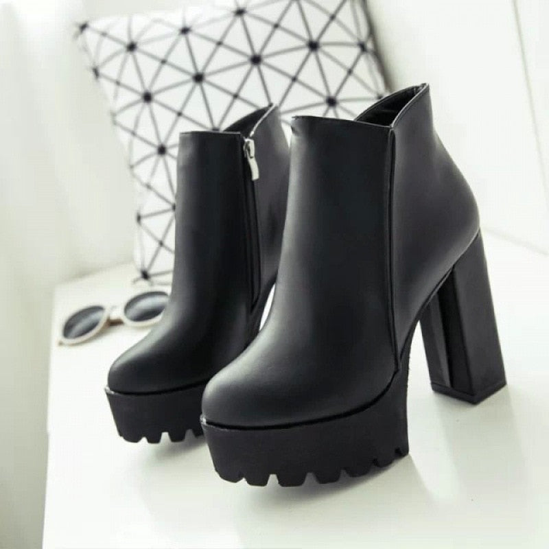 Zip Down Platform Boots - Velora Luxury Fashion
