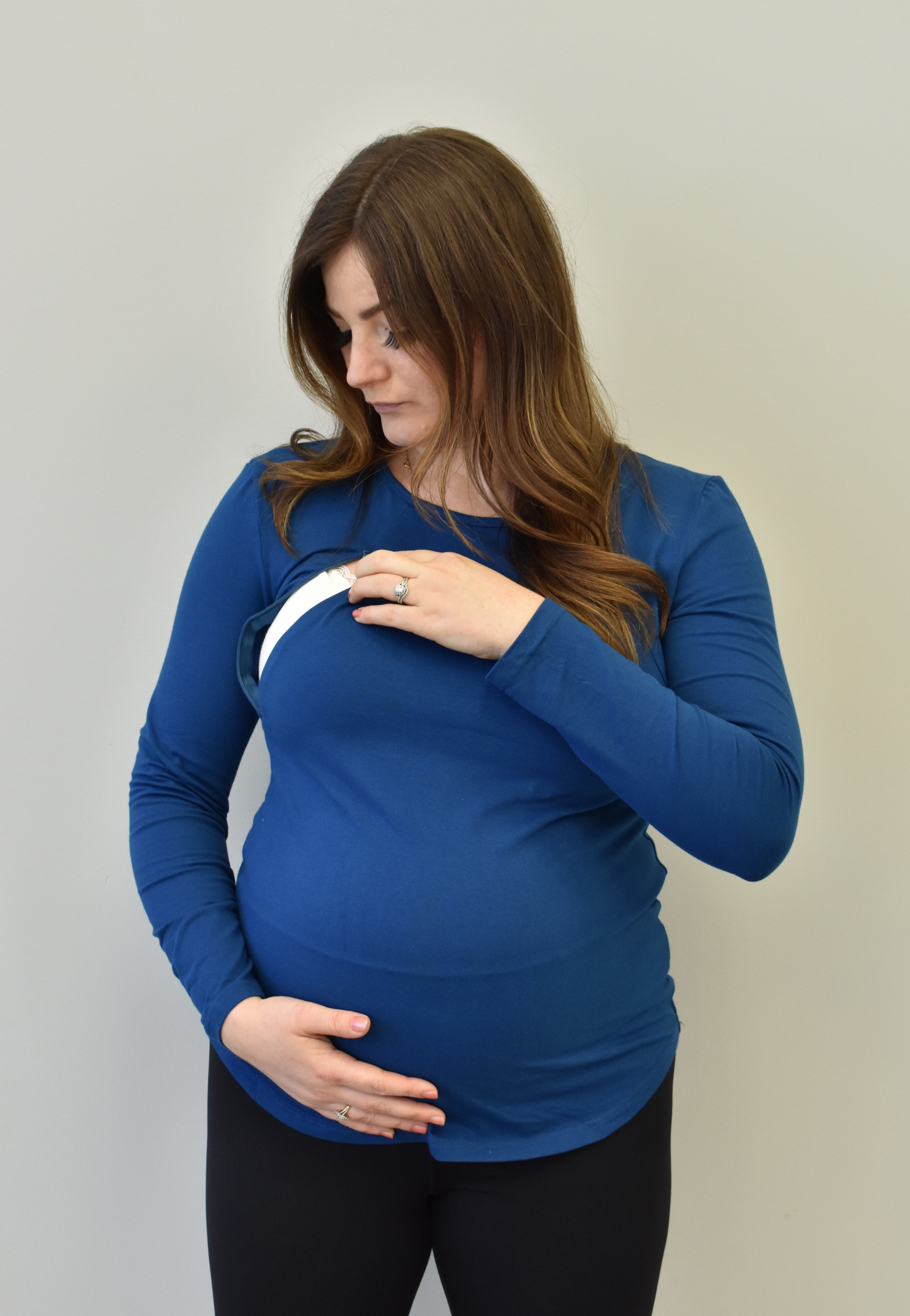 Zoe Zipper Long Sleeve Nursing Top - Velora Luxury Fashion