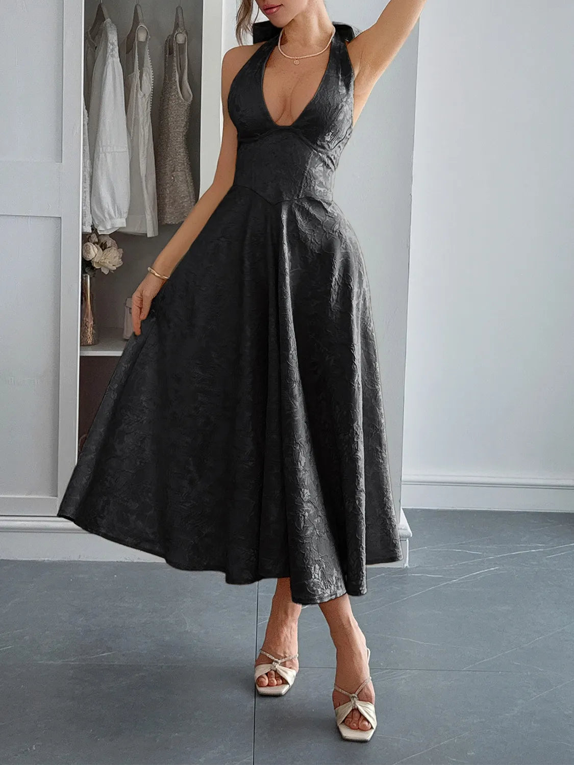Halter Neck Midi Dress with Pockets - Velora