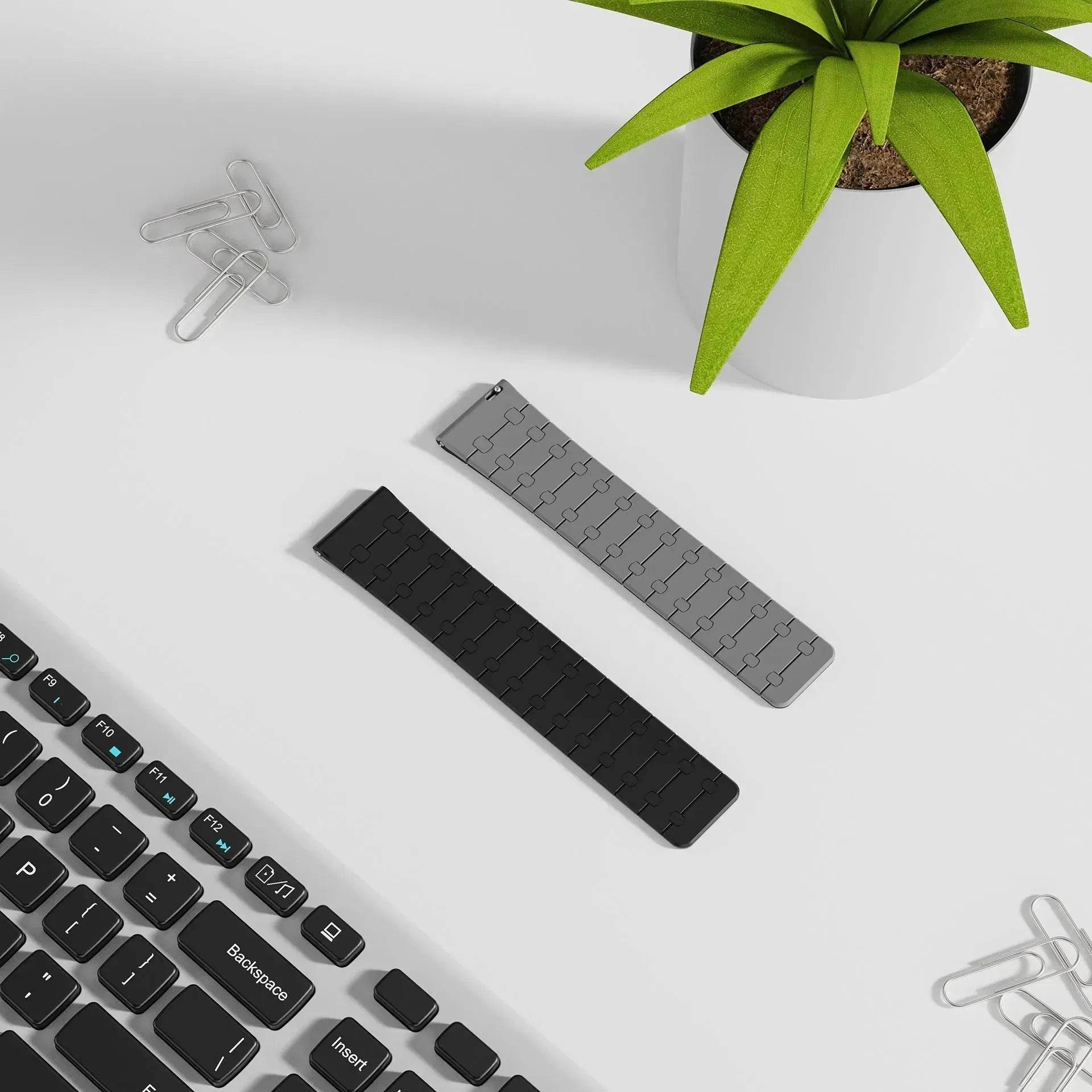 Innovative Magnetic Silicone Watch Strap for iwatch - Velora
