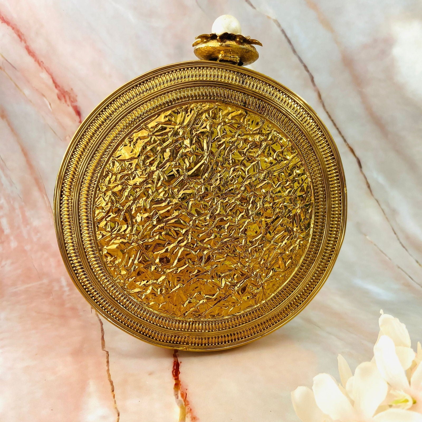 ADHA - Velora Luxury Fashion