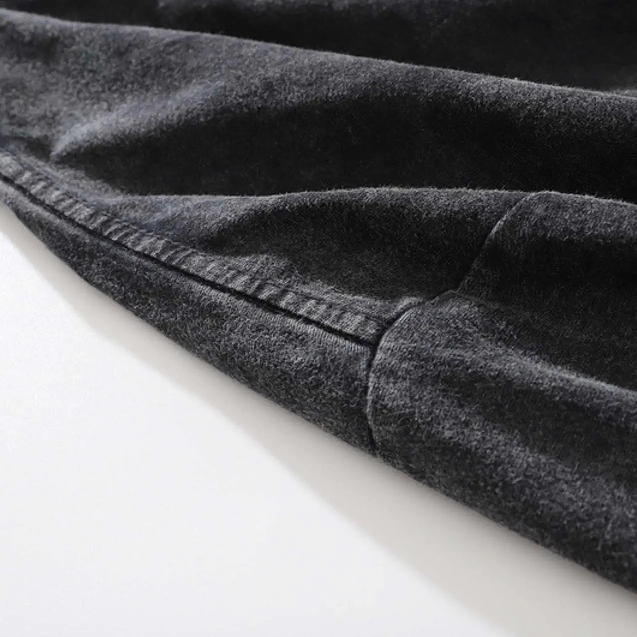 Tate McRae: Music Icon Tee V7 - Velora