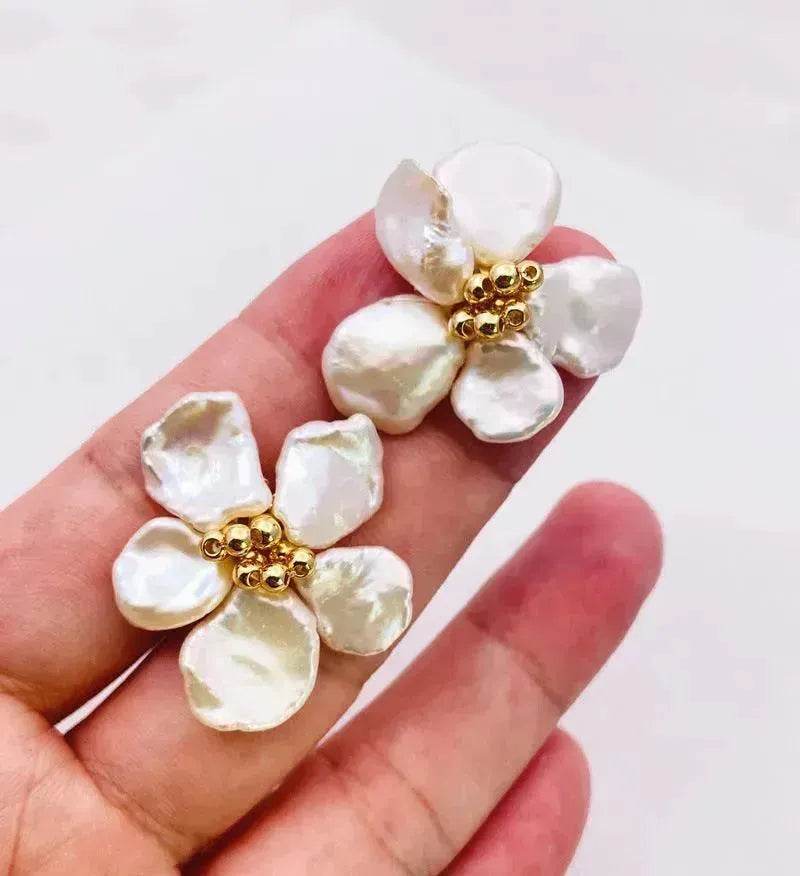 Baroque Pearl Earrings Female European And American Temperament Personality Flower Stud Earrings - Velora