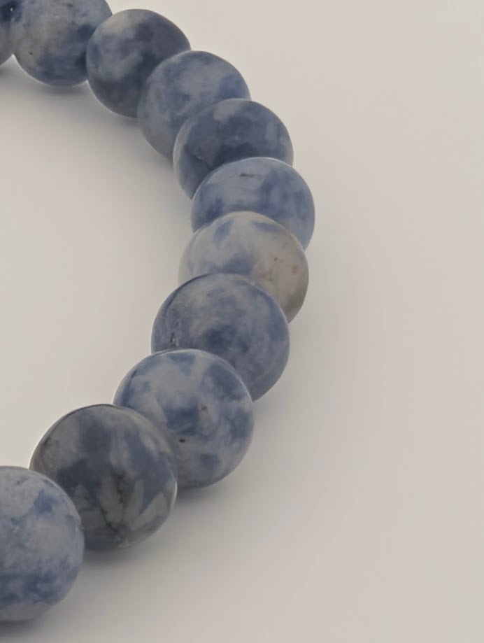 Blue Point Bracelet – 6mm & 8mm Beads