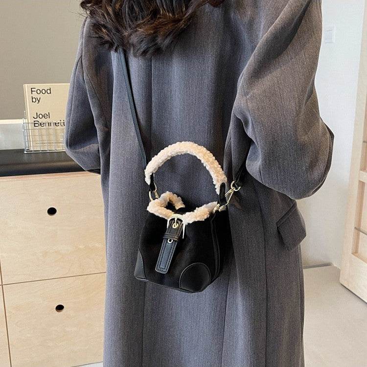 Crossbody Bags Women Shoulder Bag Casual Retro Plush Bag Versatile Plush Designer Bags Purse And Handbags Female Bags - Velora