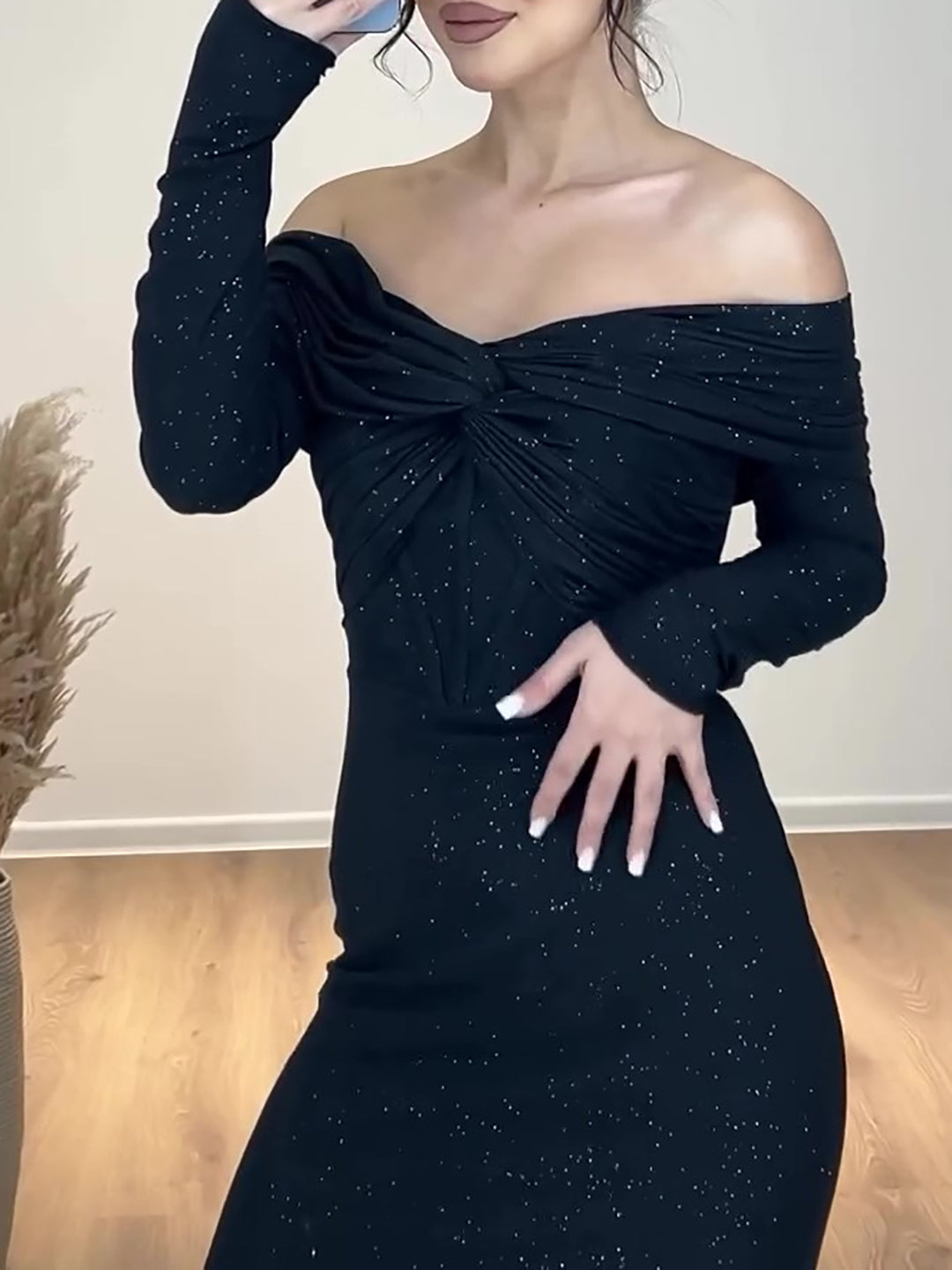 Elegant Off-shoulder Twist Glitter Dress